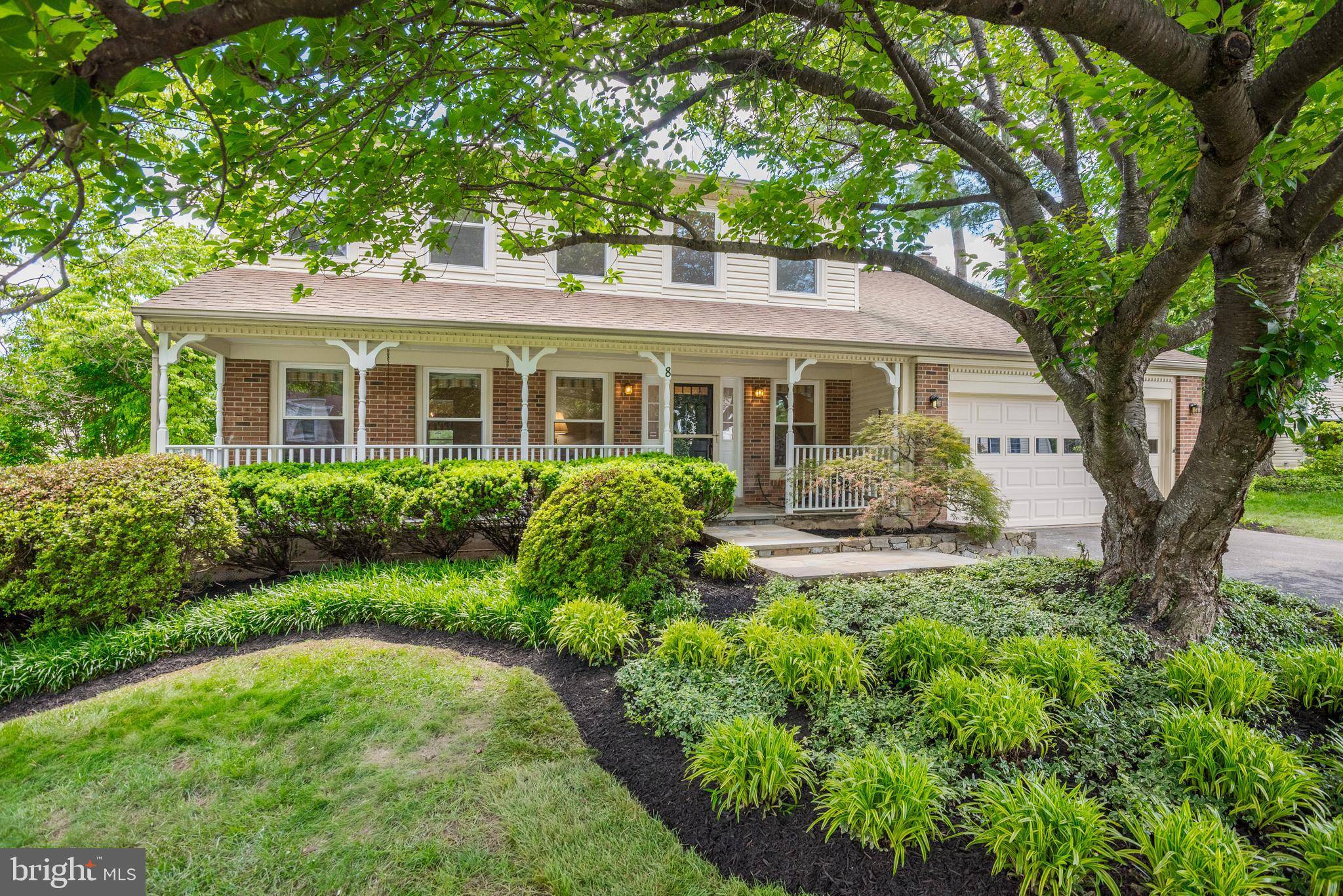 North Potomac, MD 20878,8 BOTANY CT