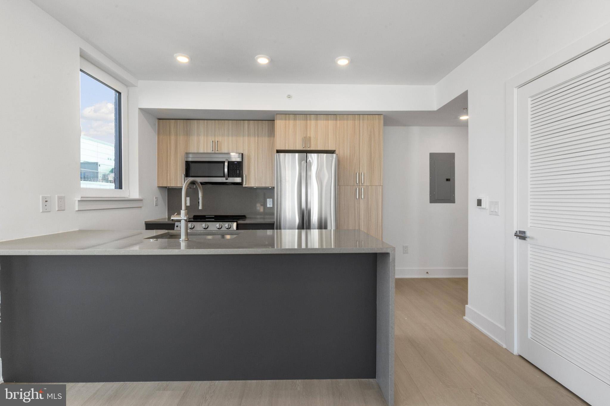 Philadelphia, PA 19125,2000 DREER ST #302
