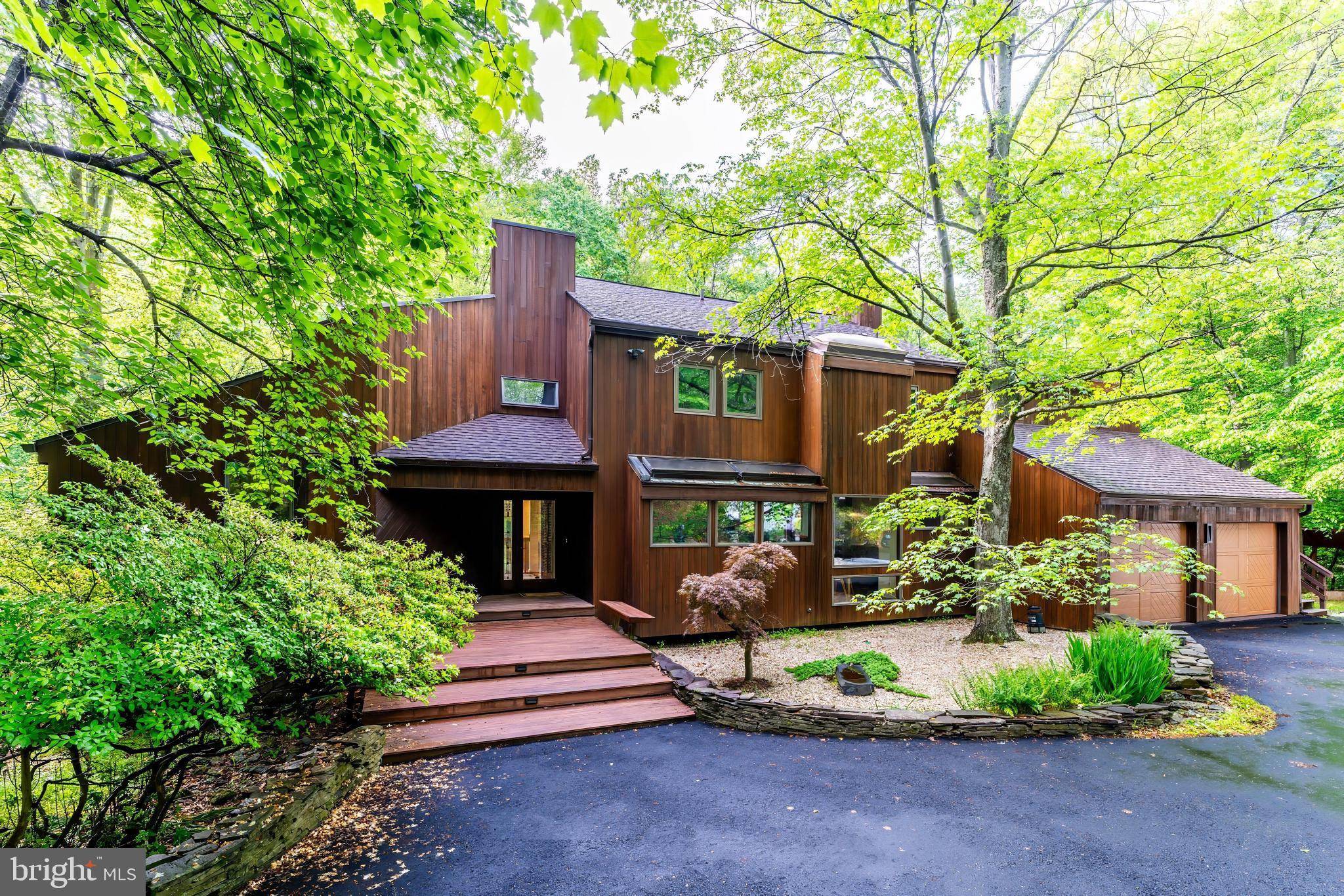 Great Falls, VA 22066,9700 BEACH MILL RD
