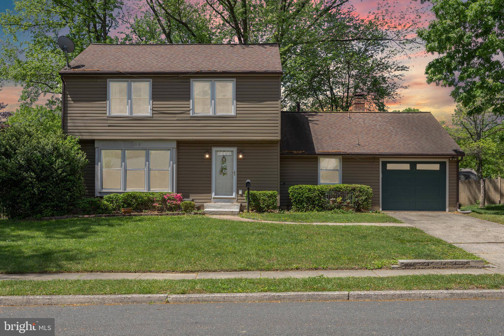 Delran, NJ 08075,153 OXFORD RD