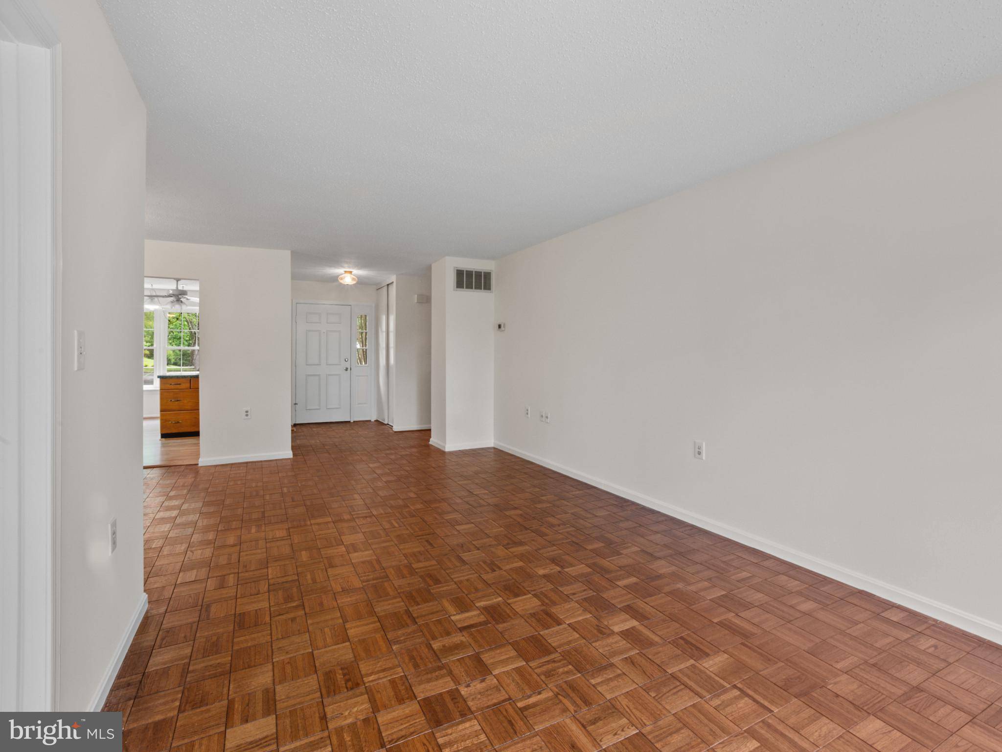 Annapolis, MD 21401,854 SCENIC HILLS WAY