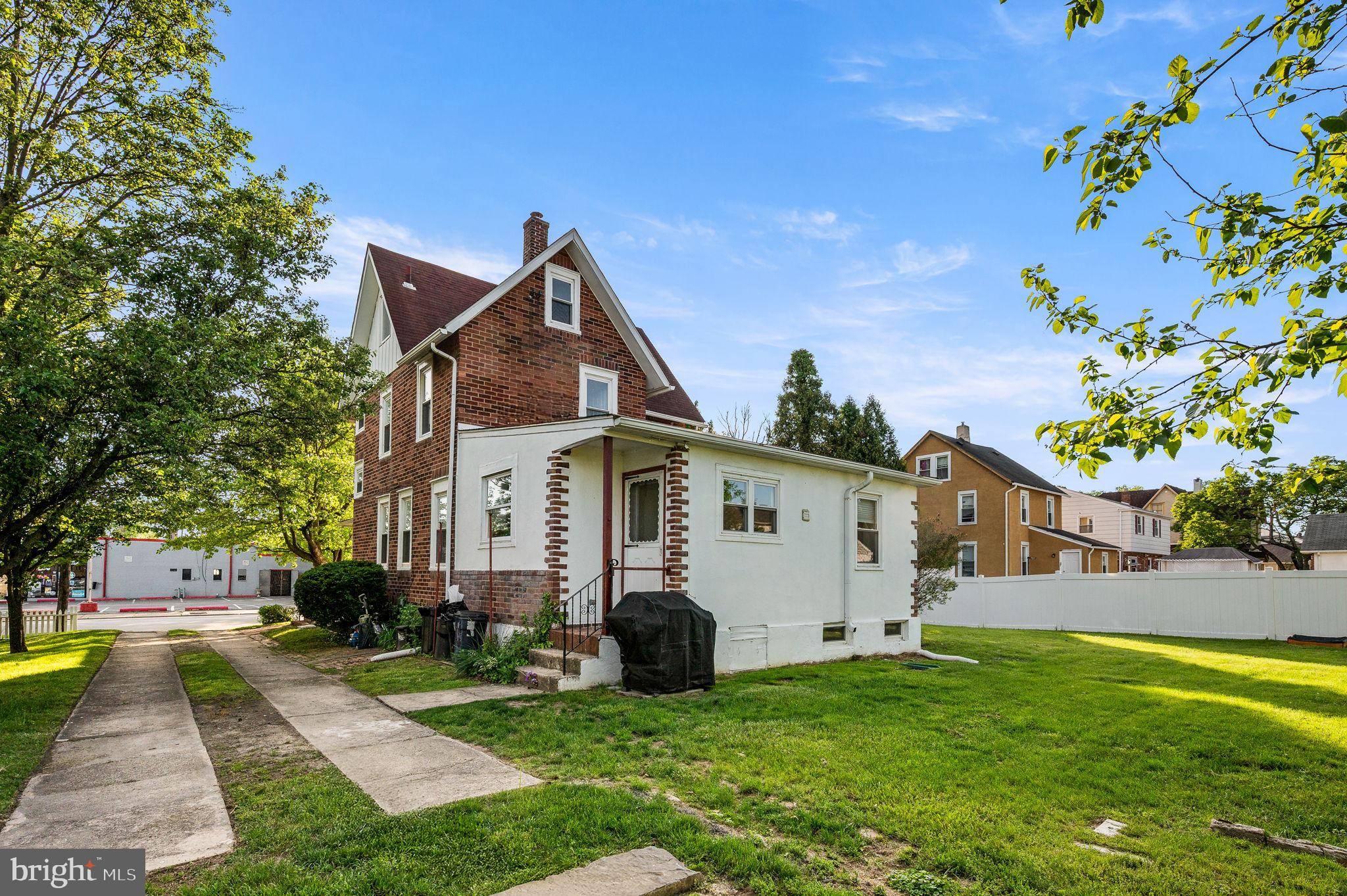 Folsom, PA 19033,306-308 RIDLEY AVE
