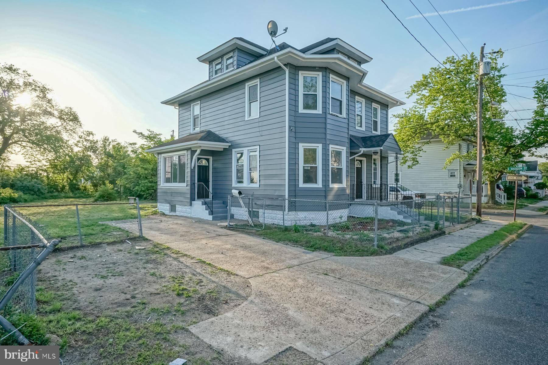 Paulsboro, NJ 08066,815 N CHESTNUT ST