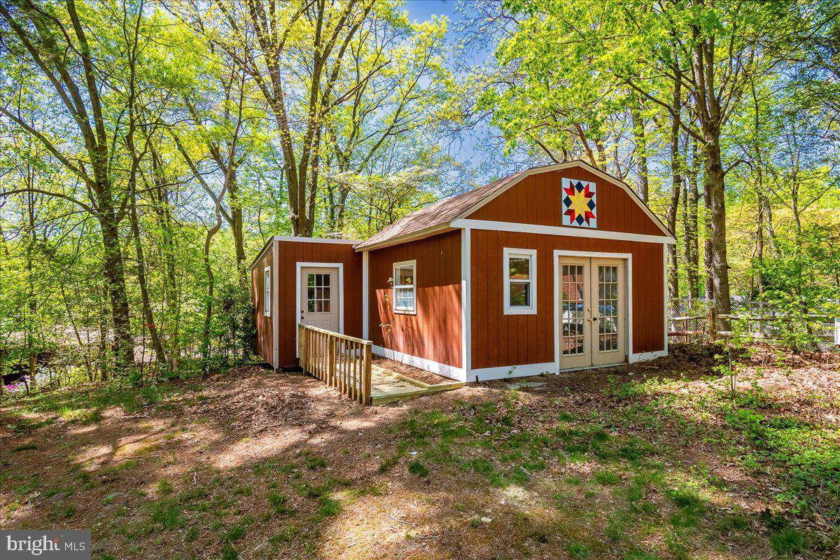 Beltsville, MD 20705,11202 STEPHEN LN
