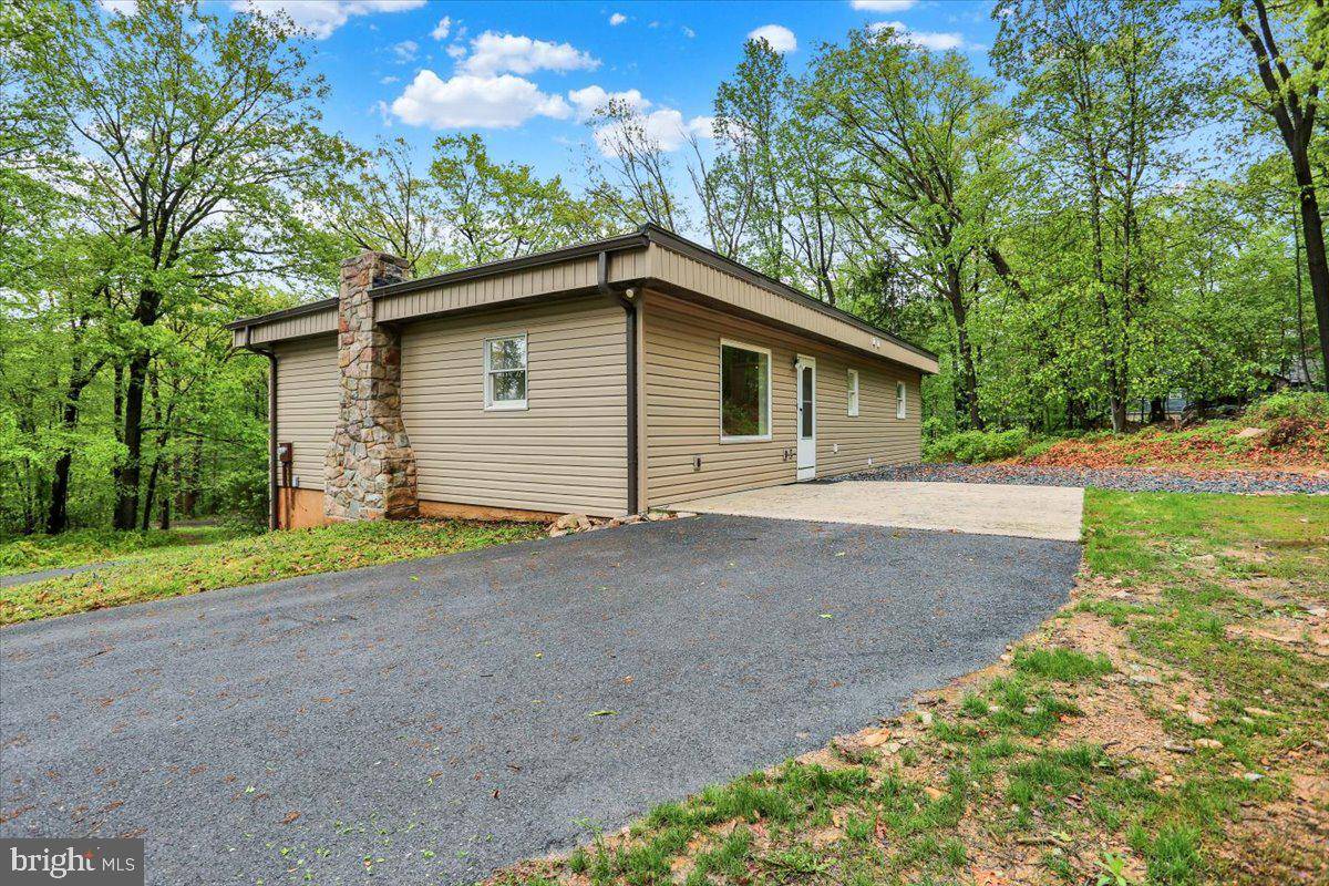 Reading, PA 19606,250 SKYLINE DR