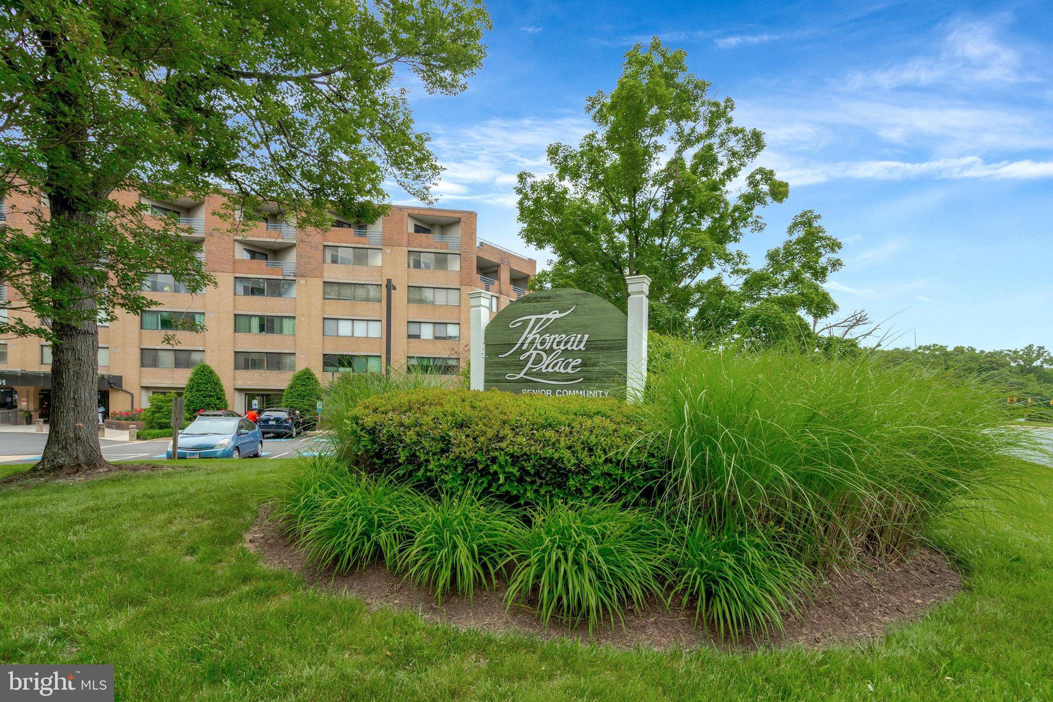 Reston, VA 20191,1951 SAGEWOOD LN #118