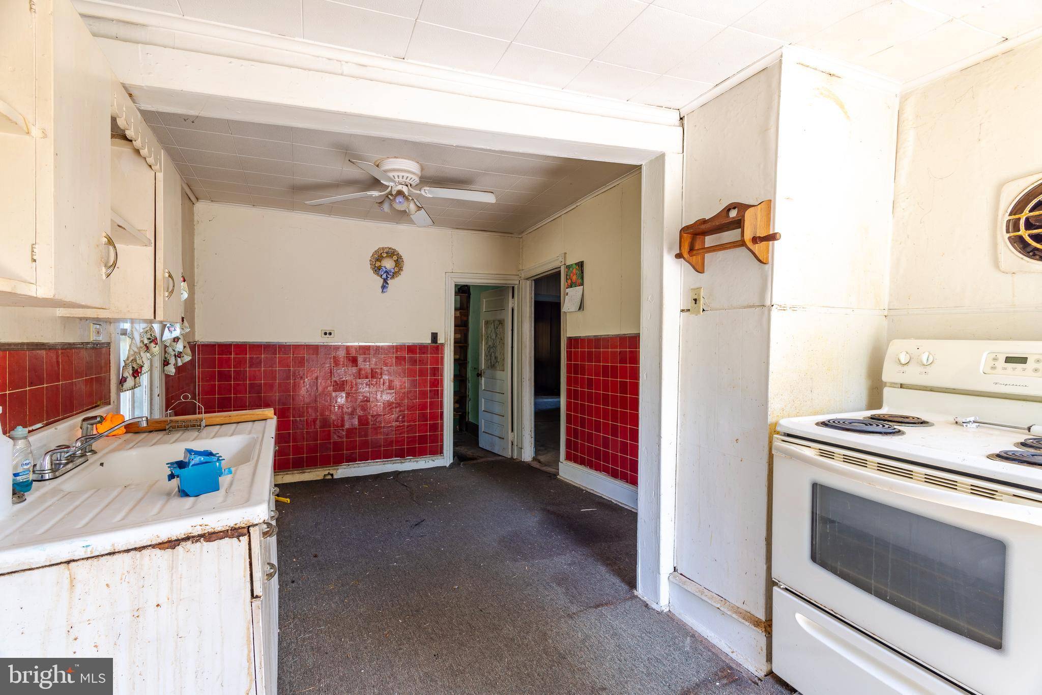 Franklinville, NJ 08322,194 BLACKWOOD AVE