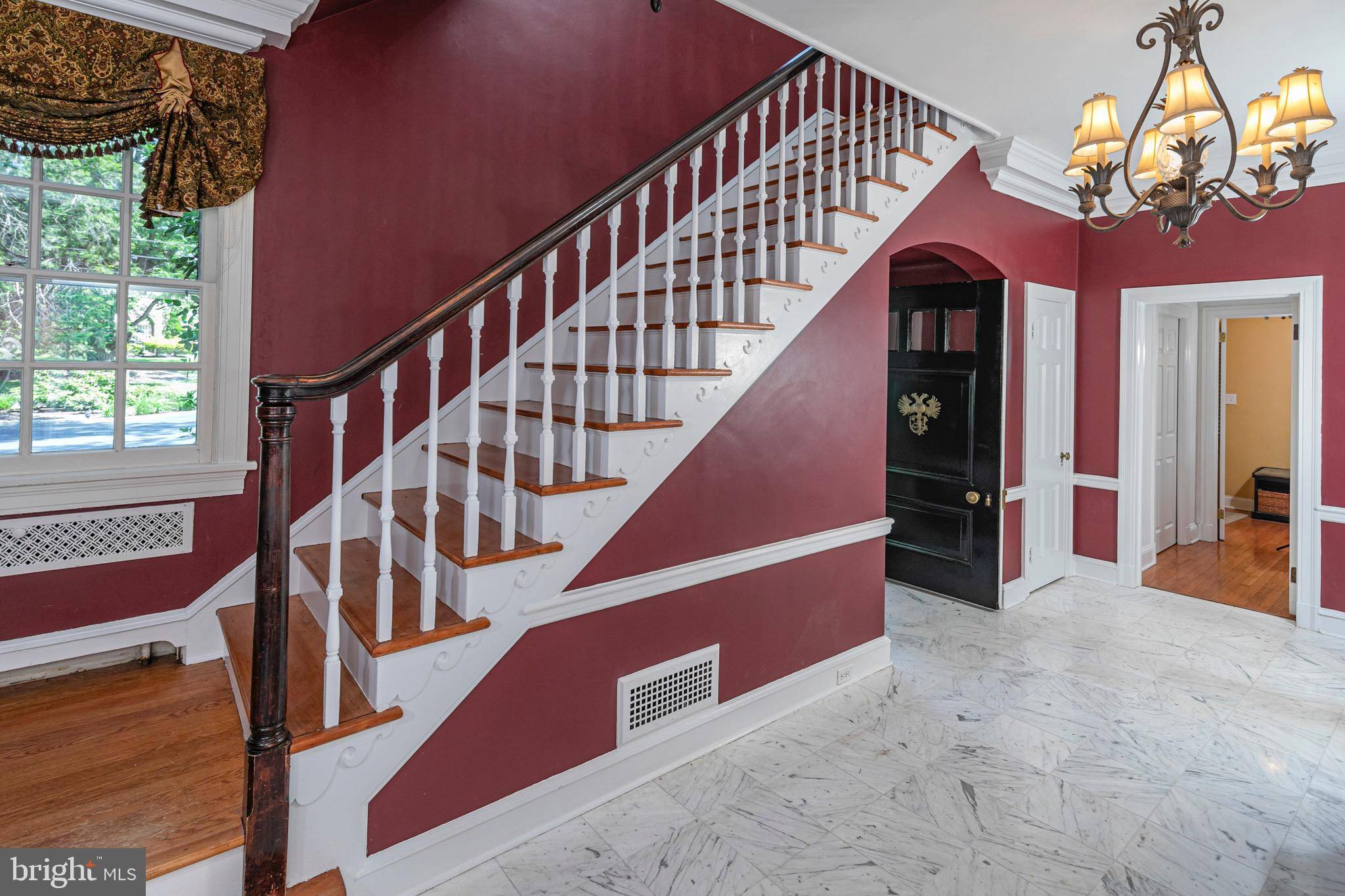 Lawrenceville, NJ 08648,15 W LONG DR