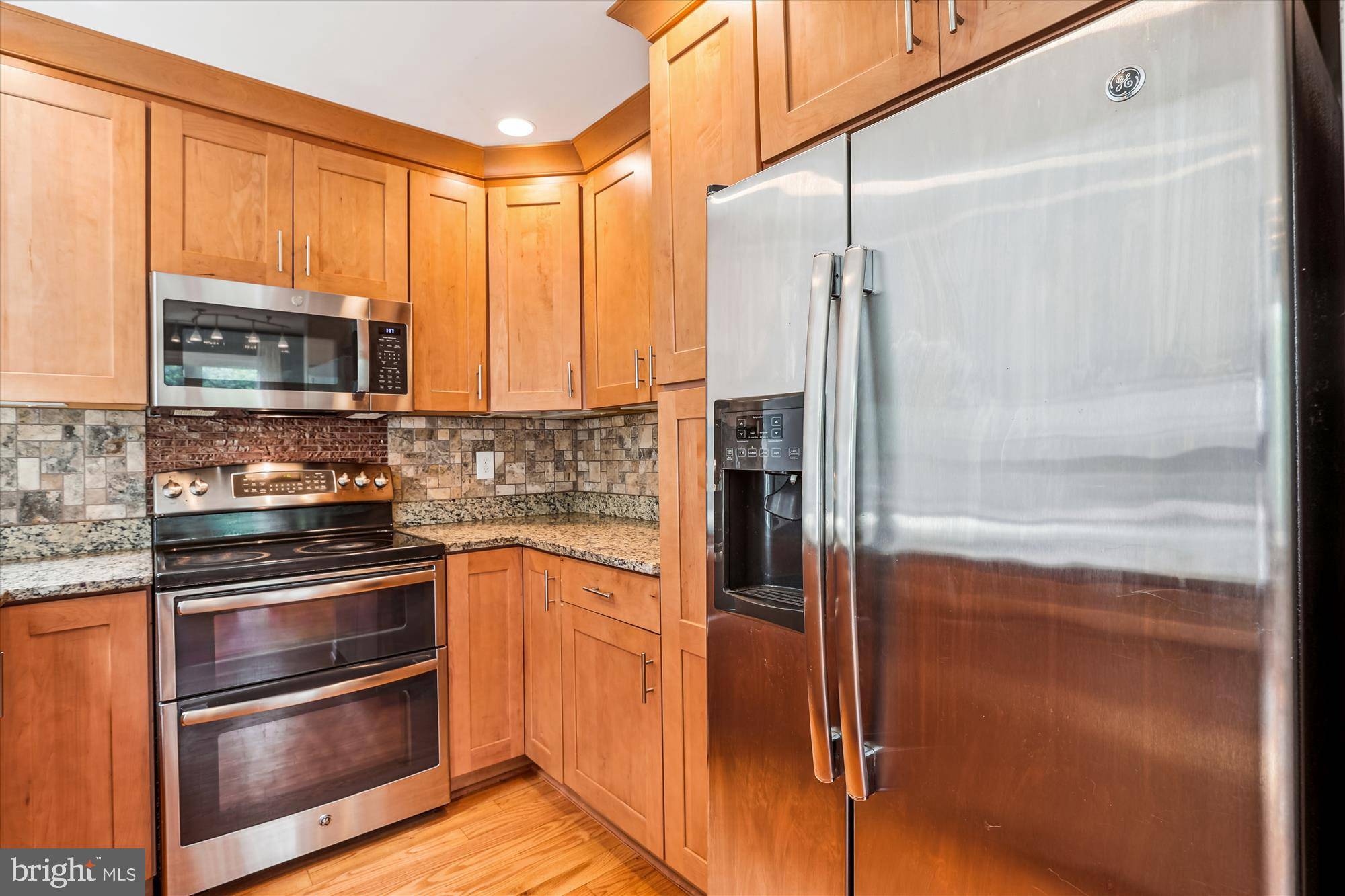 Fairfax, VA 22033,3874 ALDER WOODS CT