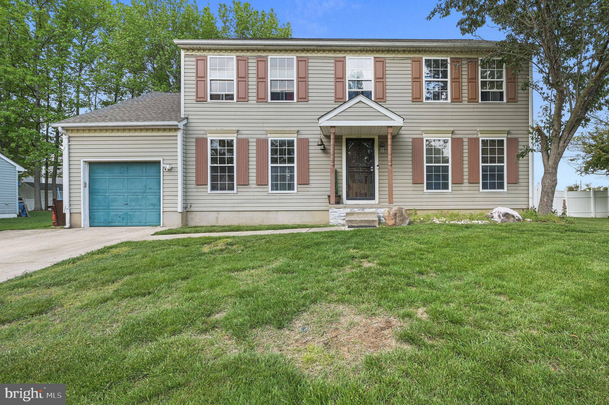 Newark, DE 19713,432 DOUGLAS D ALLEY DR