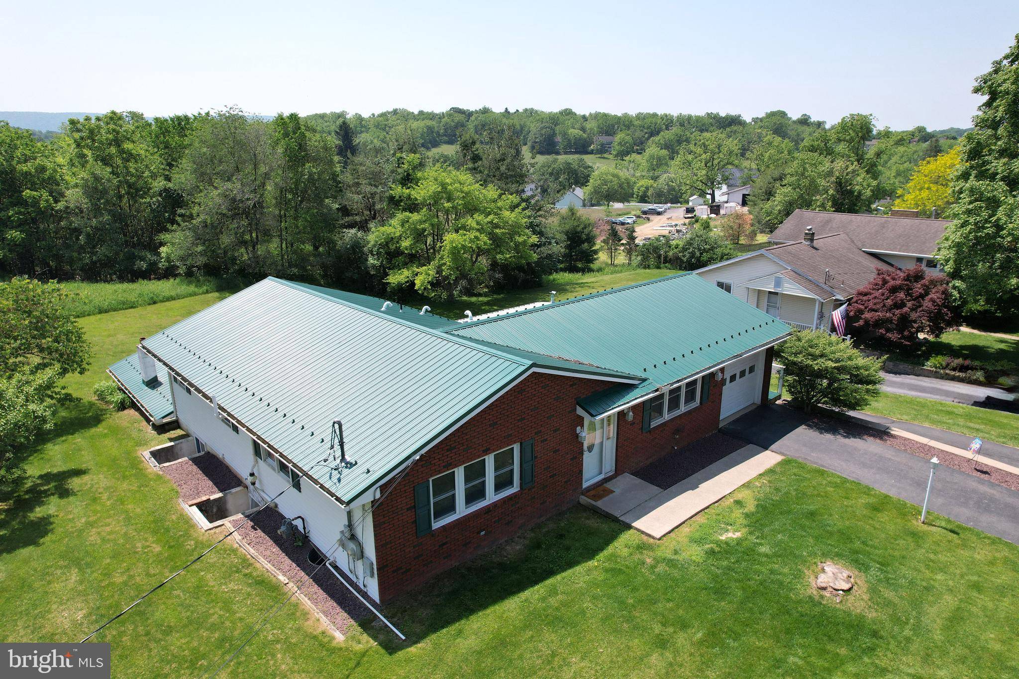 State College, PA 16801,322 SPRING LEA DR
