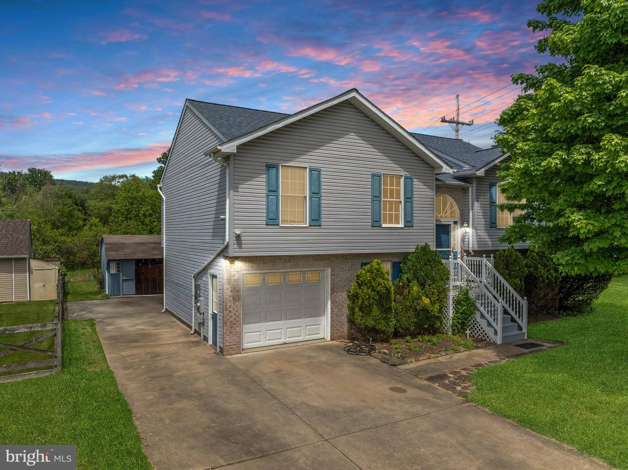 Thurmont, MD 21788,115 EMMITSBURG RD