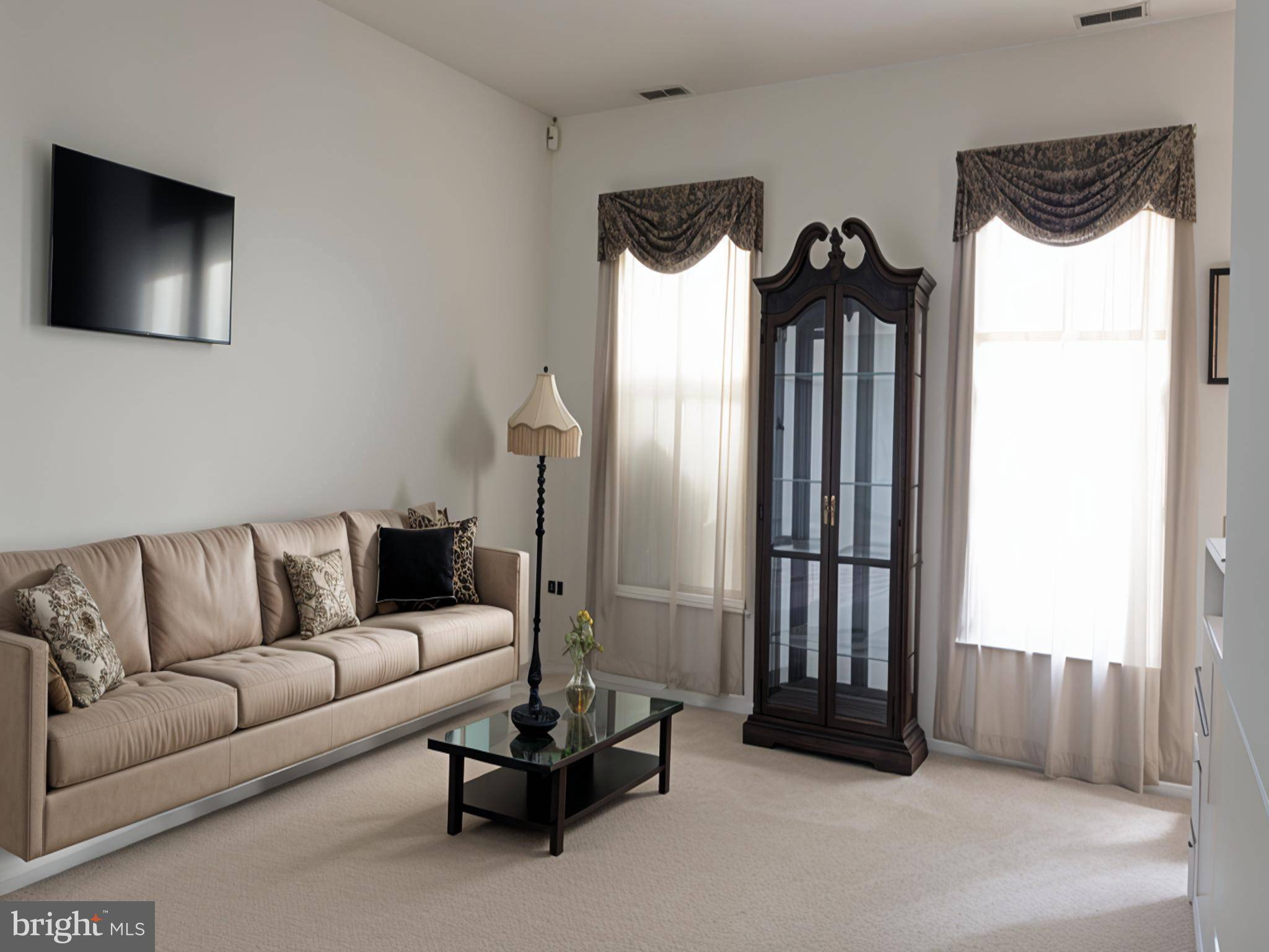 Burlington, NJ 08016,7 MAHOGANY DR