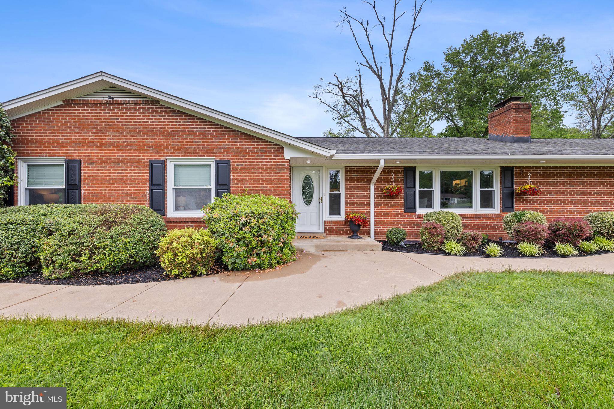 Midland, VA 22728,5436 BALLS MILL RD