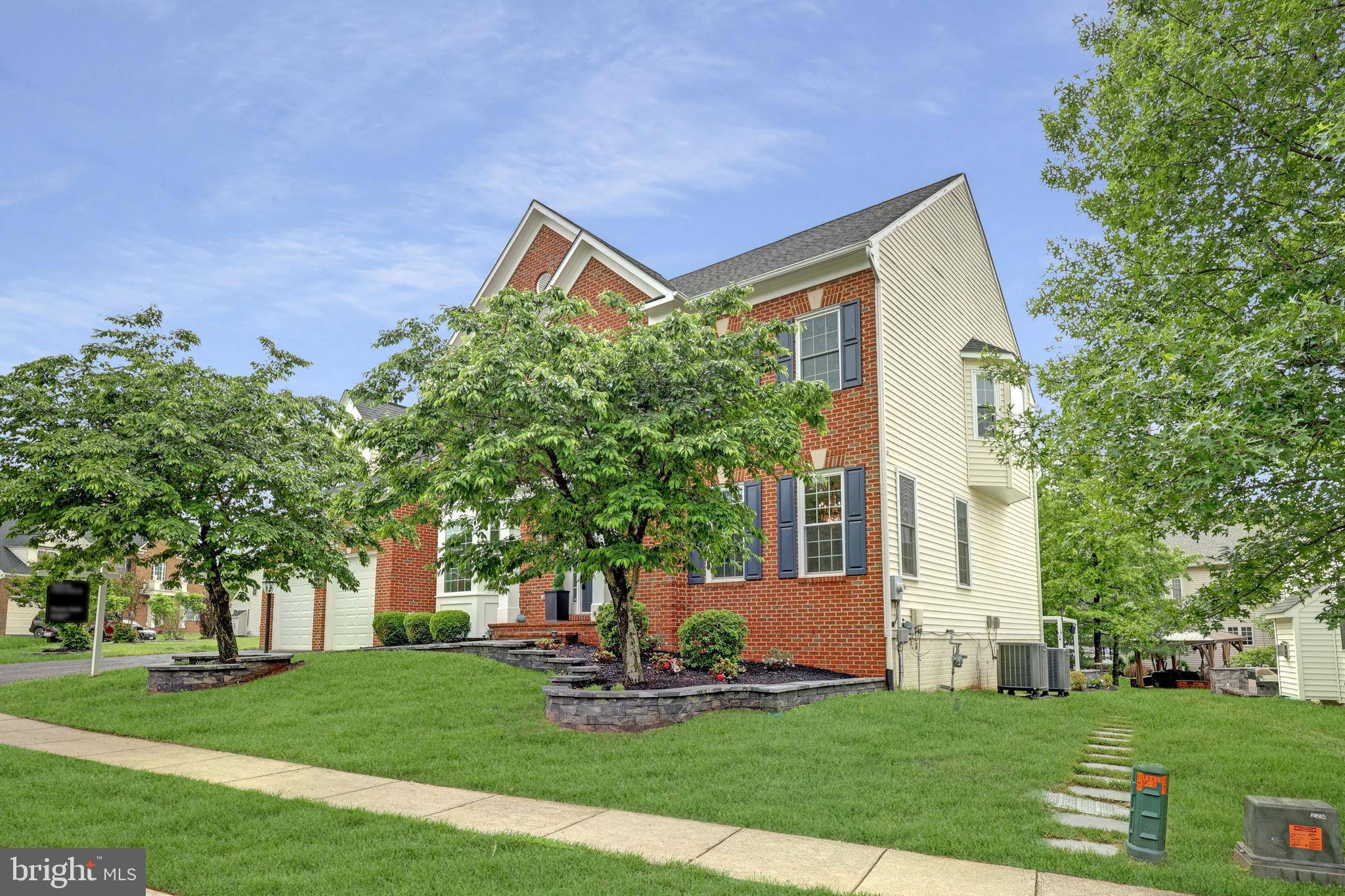 Sterling, VA 20164,45932 PULLMAN CT