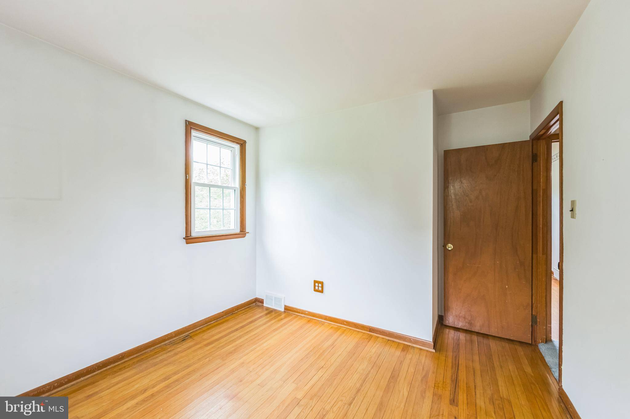 Maple Glen, PA 19002,1800 TERRACE DR