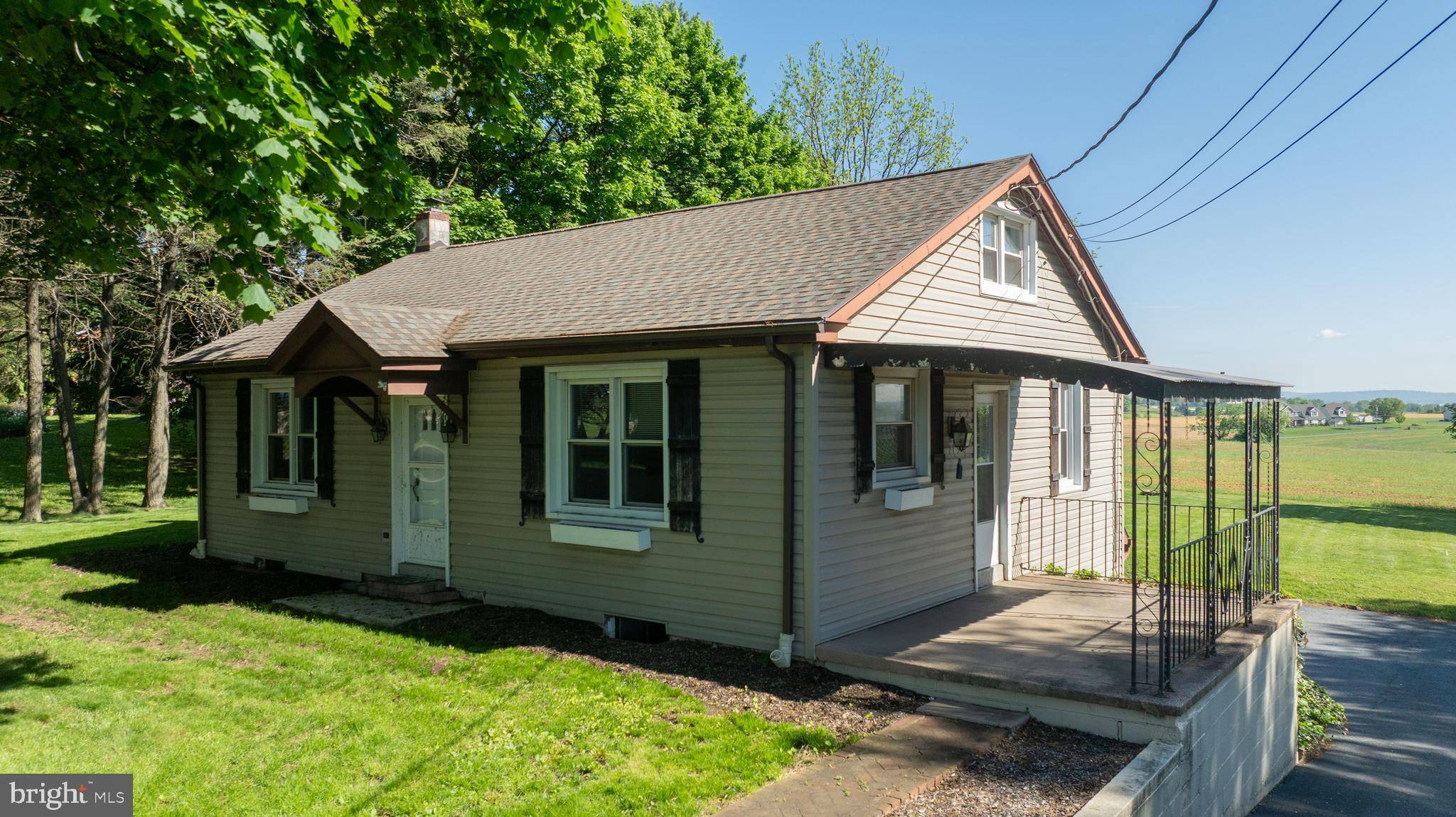 Lititz, PA 17543,1141 E NEWPORT RD