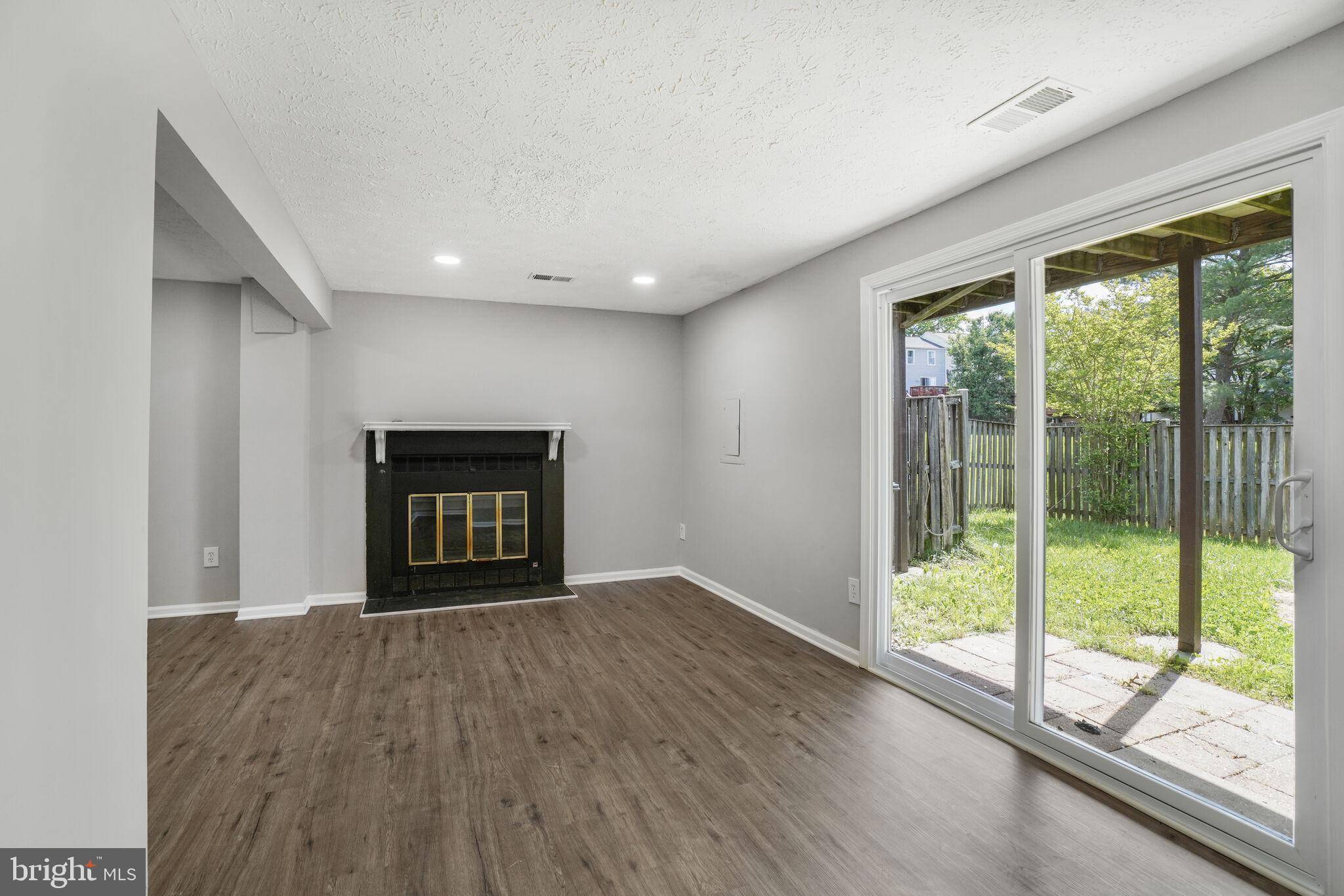 Lorton, VA 22079,7423 ASPENPARK RD