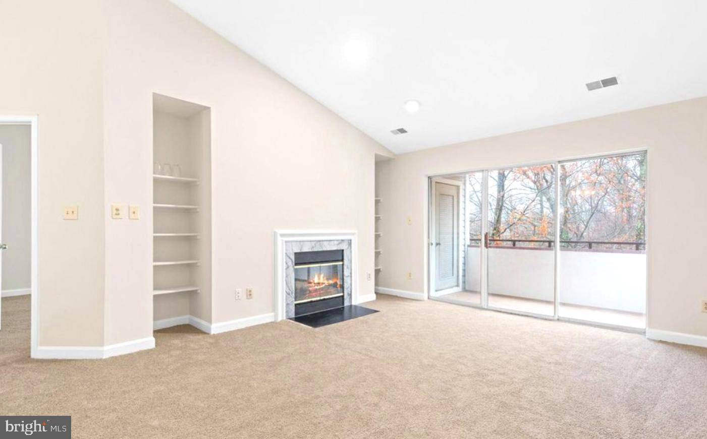 Silver Spring, MD 20904,13601 SIR THOMAS WAY #2-C-42