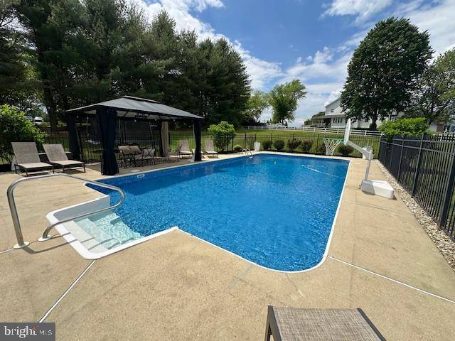 Huntingtown, MD 20639,6510 CHRISTMAS TREE LN