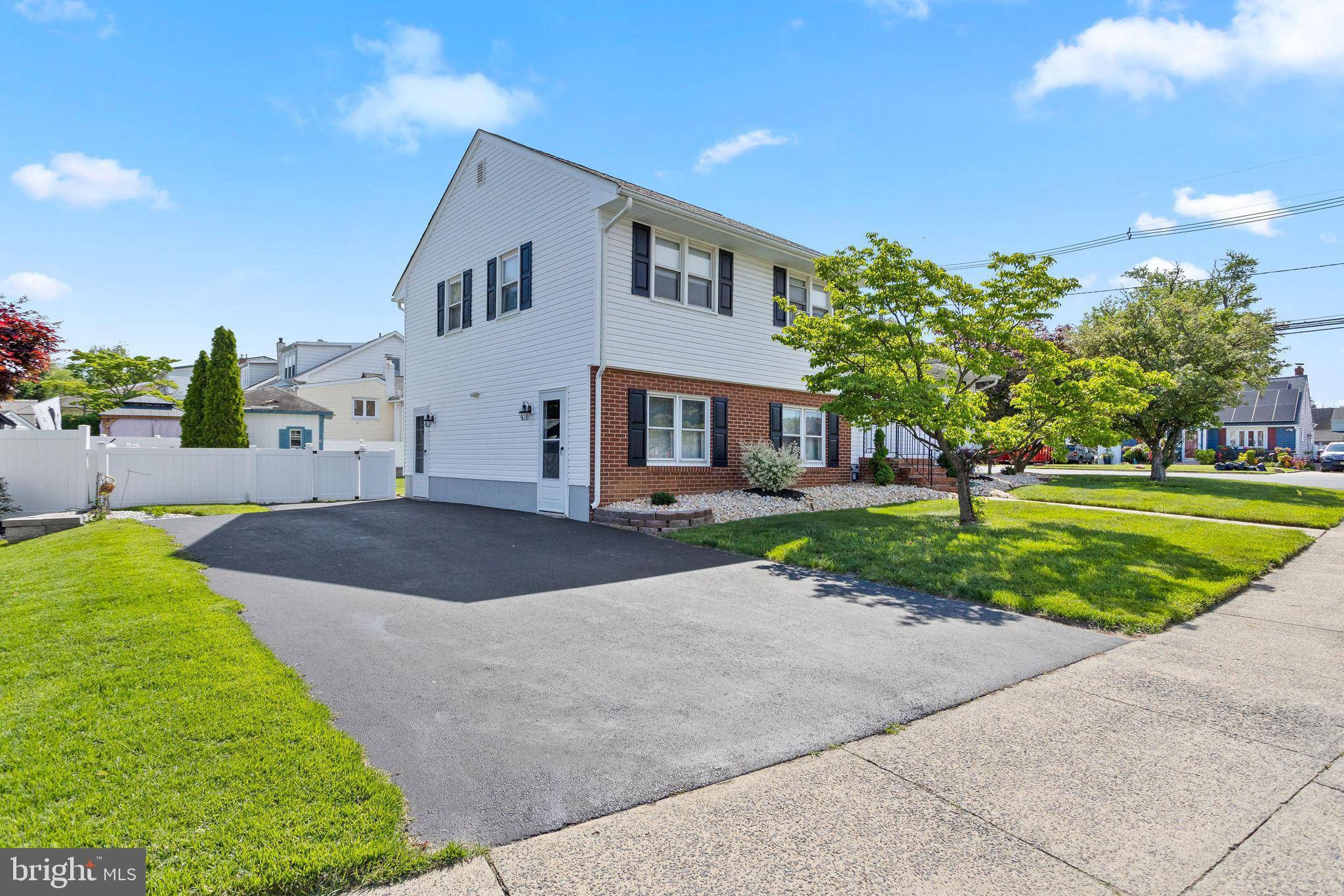 Hamilton, NJ 08619,88 MADISON AVE