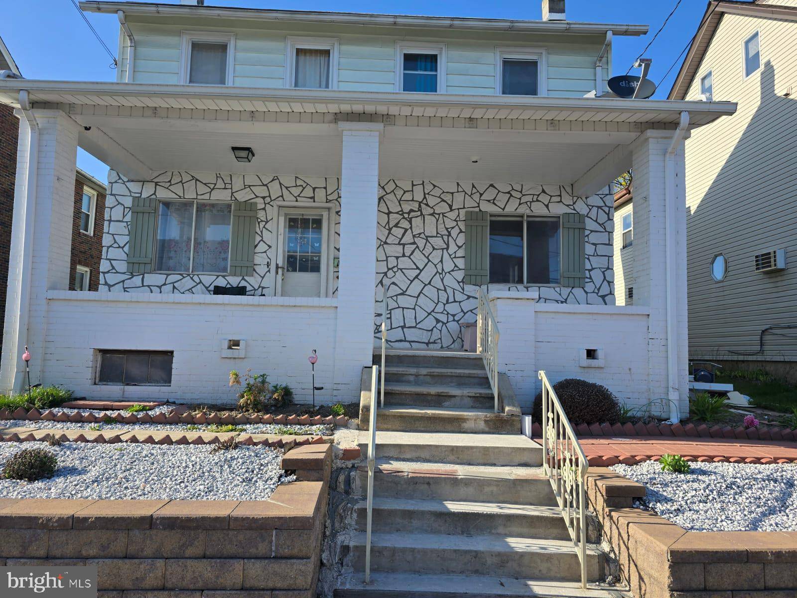 Whitehall, PA 18052,4527 MAIN ST