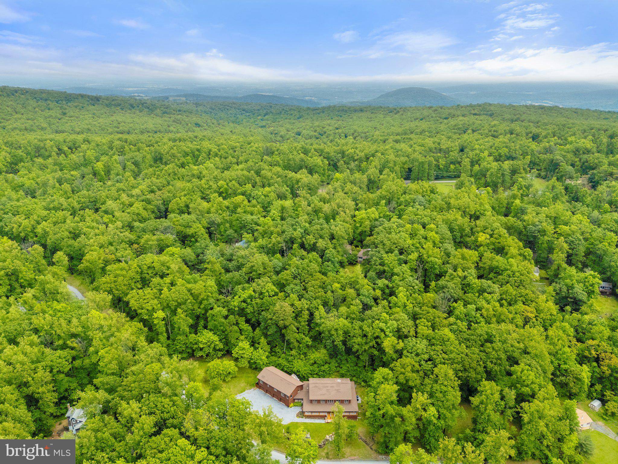 Linden, VA 22642,94 TOMAHAWK WAY