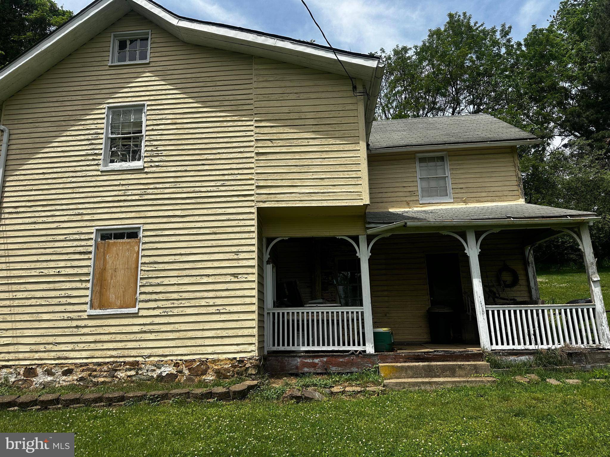 Baltimore, MD 21228,626 STONEY LN