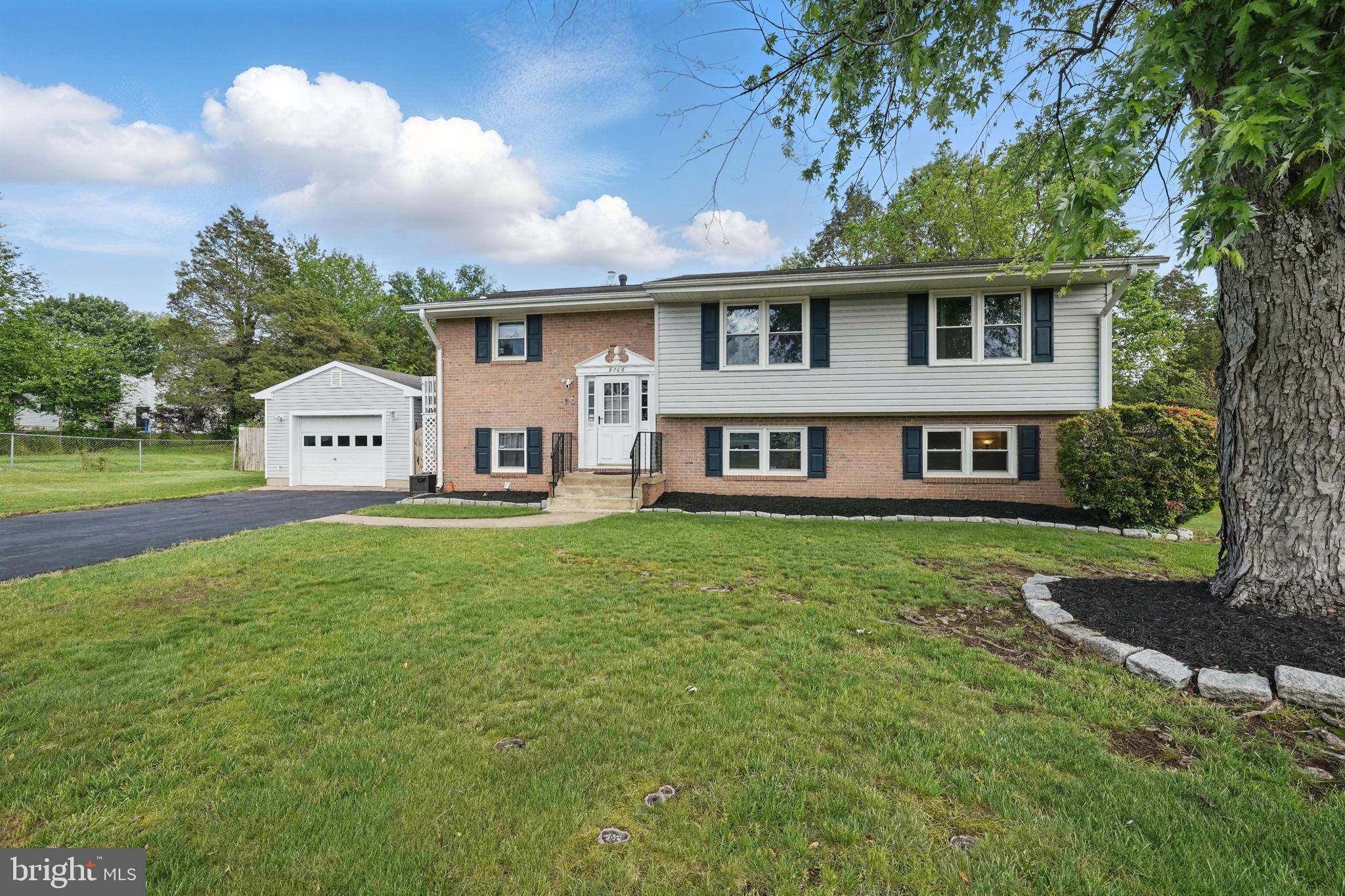 Manassas, VA 20110,9706 GLEN CT