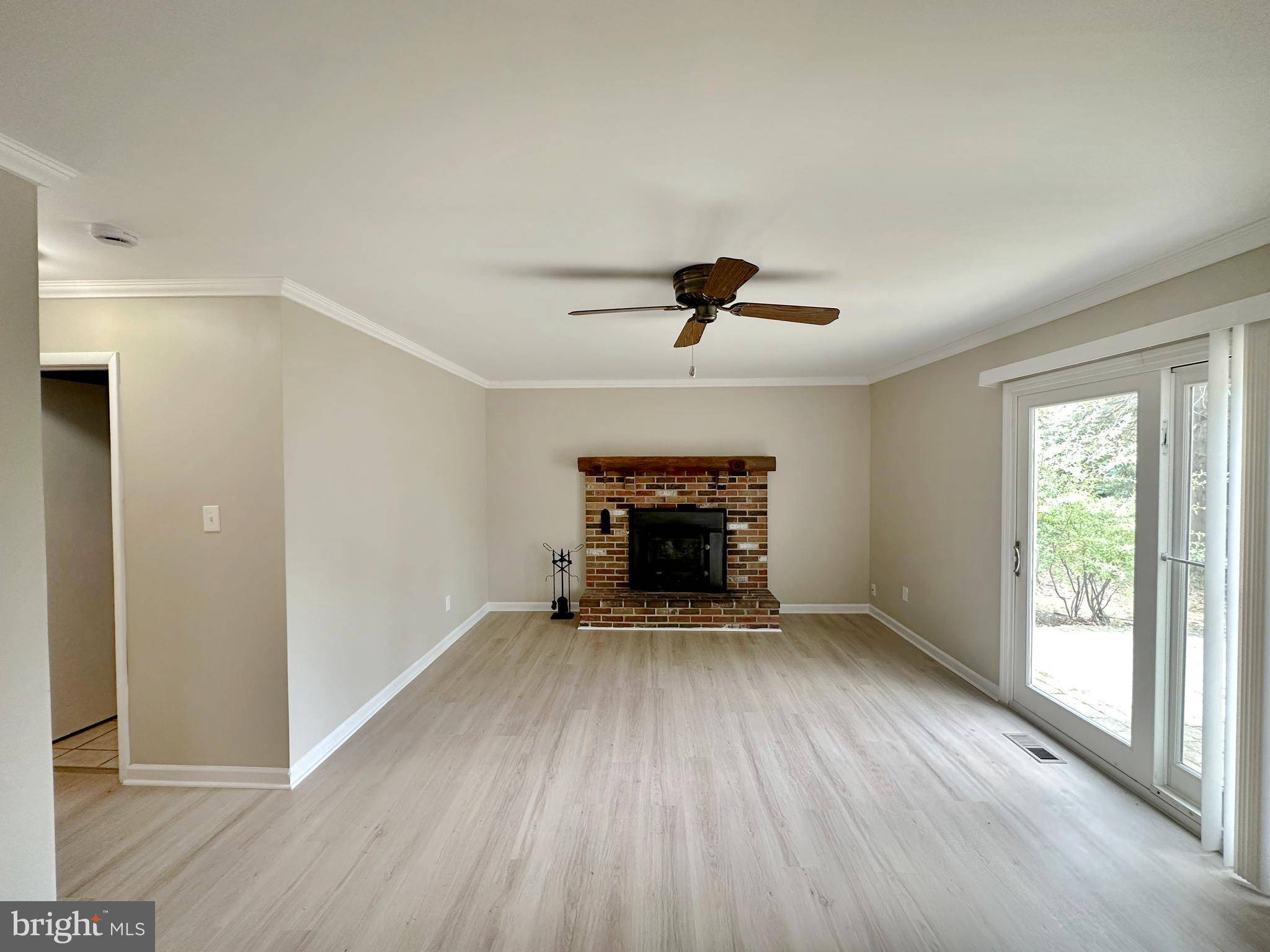 Mickleton, NJ 08056,137 E WOLFERT STATION RD