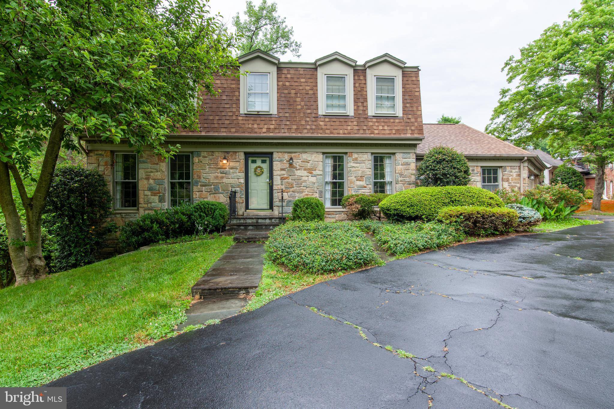 Mclean, VA 22101,6034 CHESTERBROOK RD RD #B
