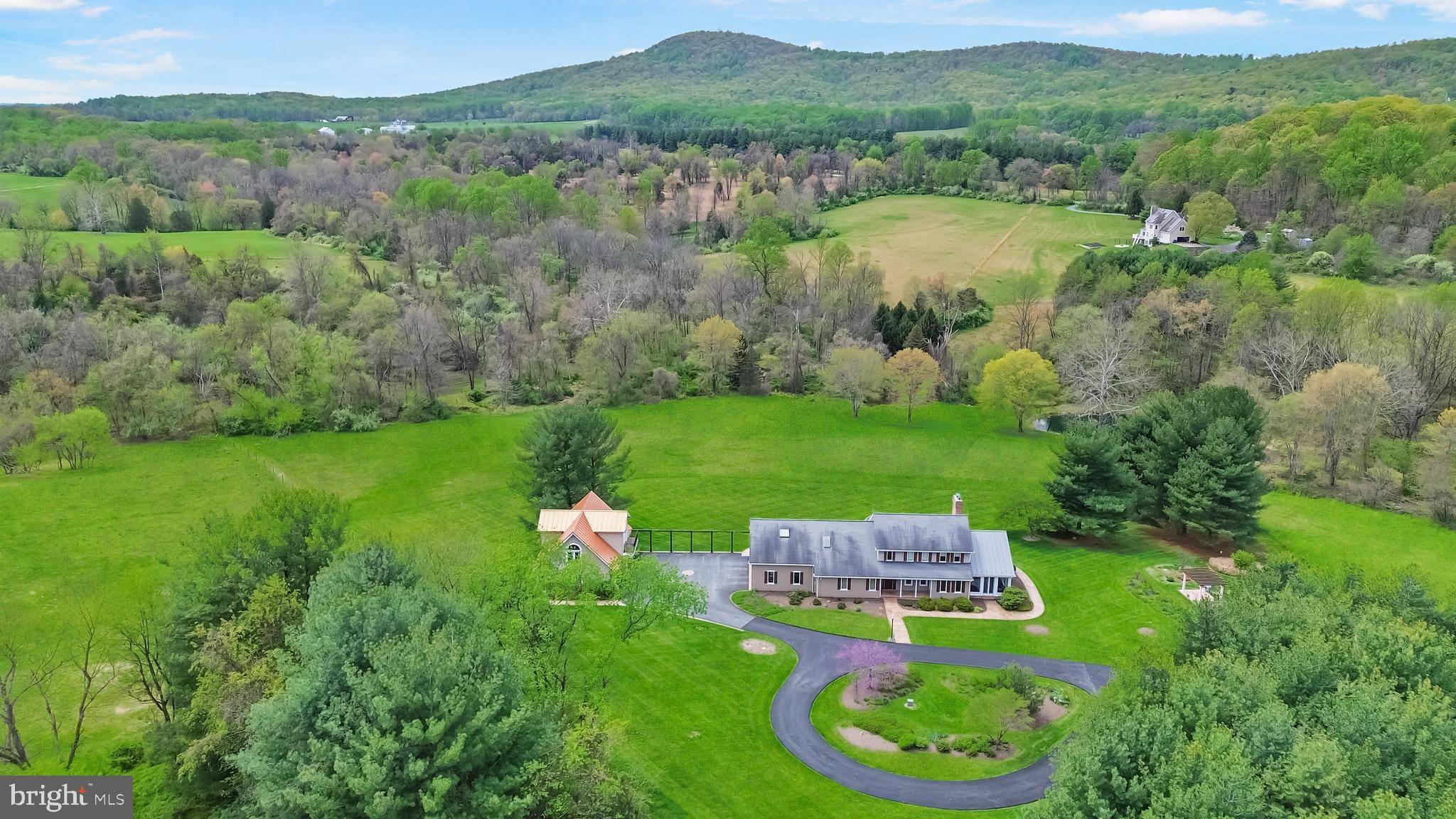 Dickerson, MD 20842,1402 THURSTON RD