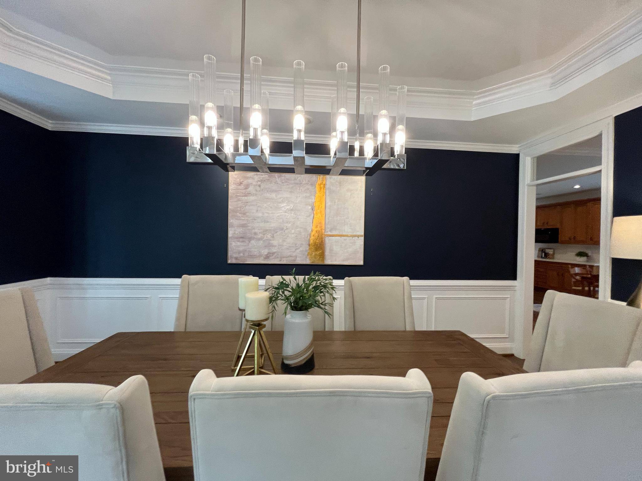 Mclean, VA 22101,1918 VALLEYWOOD RD