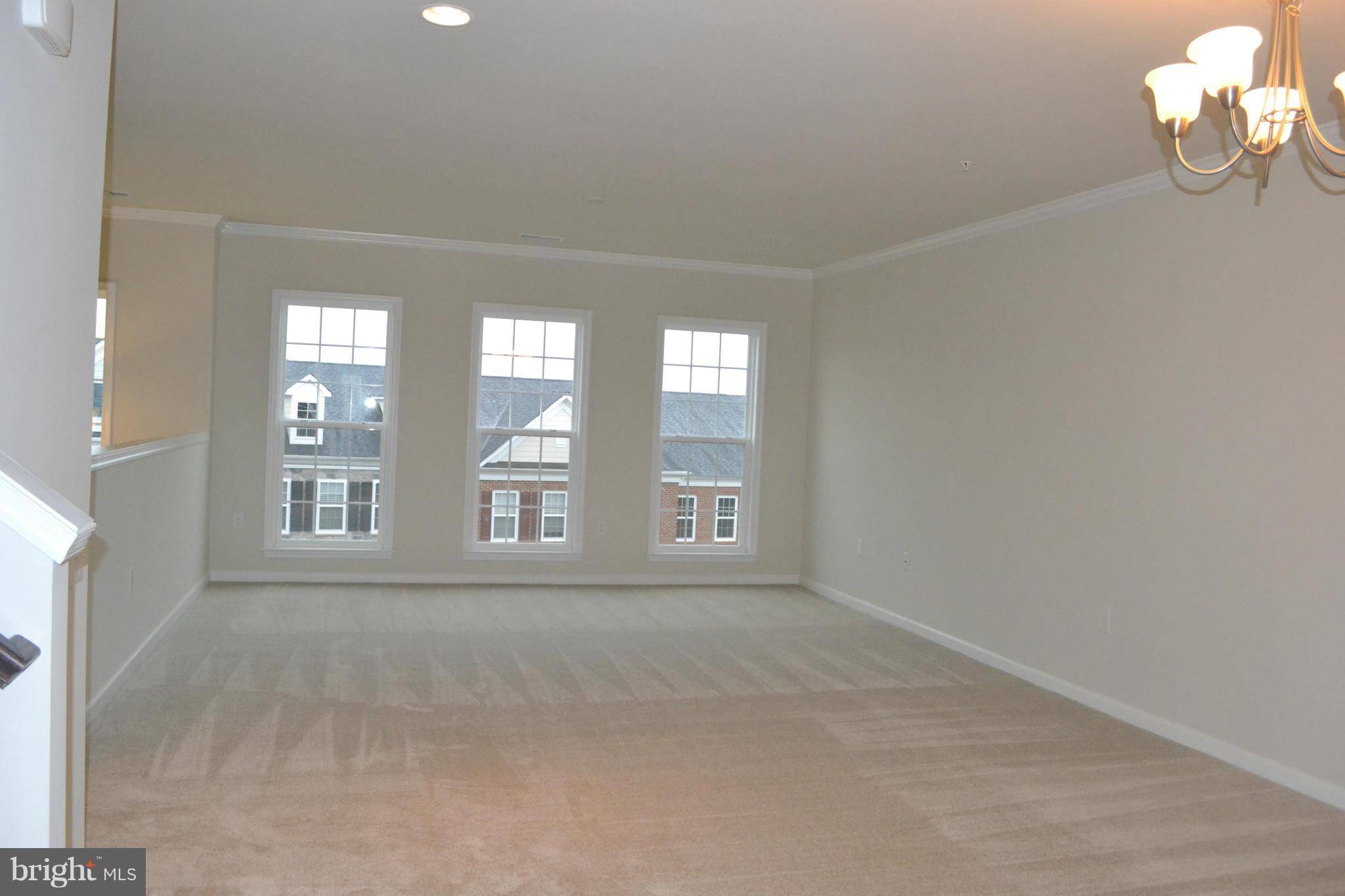 Ashburn, VA 20147,20704 ERSKINE TER