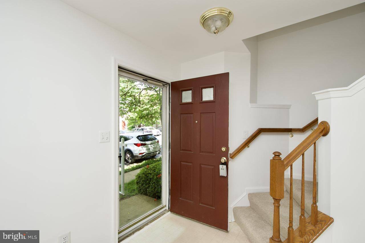 Woodbridge, VA 22192,1849 TIGER LILY CIR