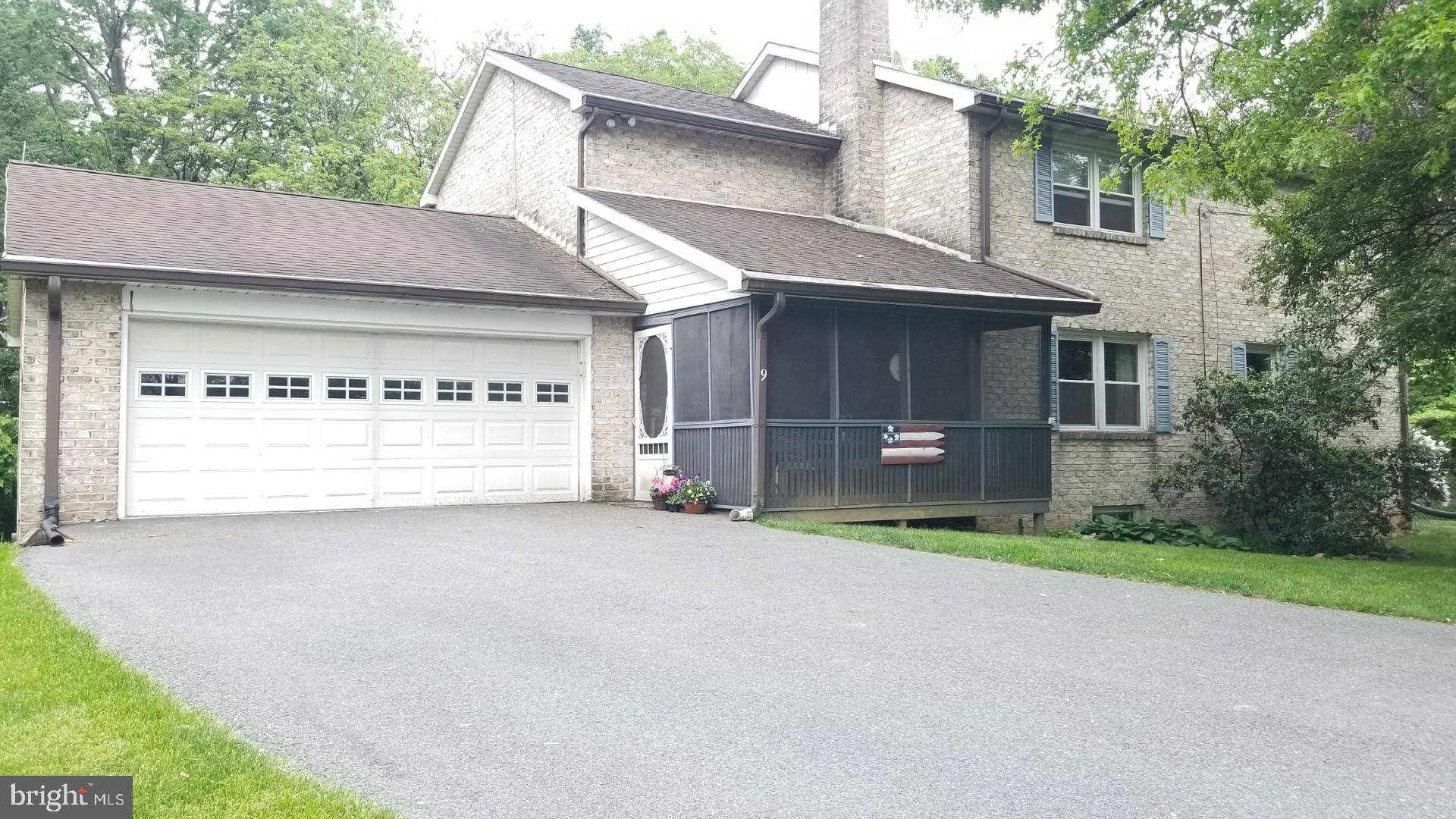 Carlisle, PA 17015,9 MONTSERA RD