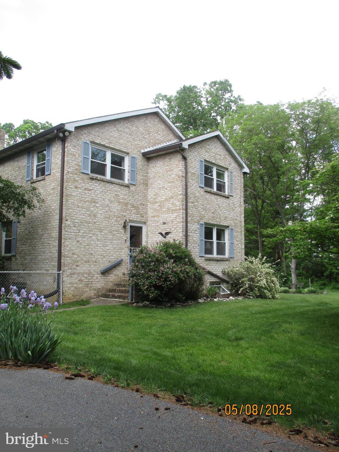 Carlisle, PA 17015,9 MONTSERA RD