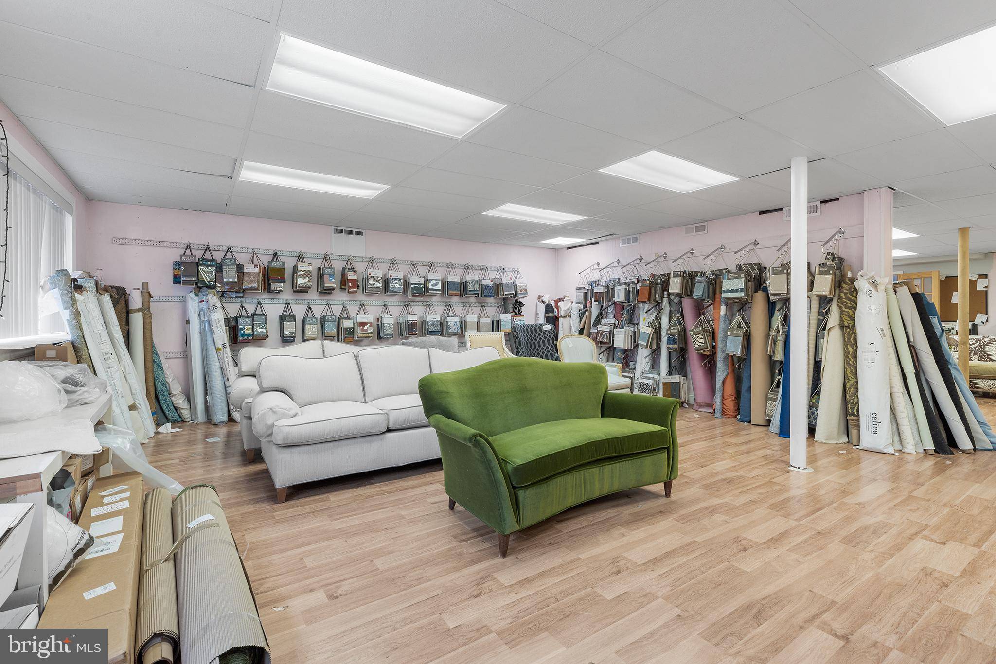 Upper Darby, PA 19082,9138 W CHESTER PIKE