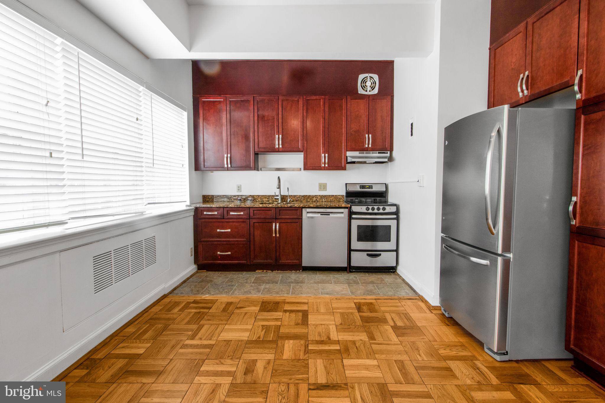 Baltimore, MD 21218,3601 GREENWAY #206