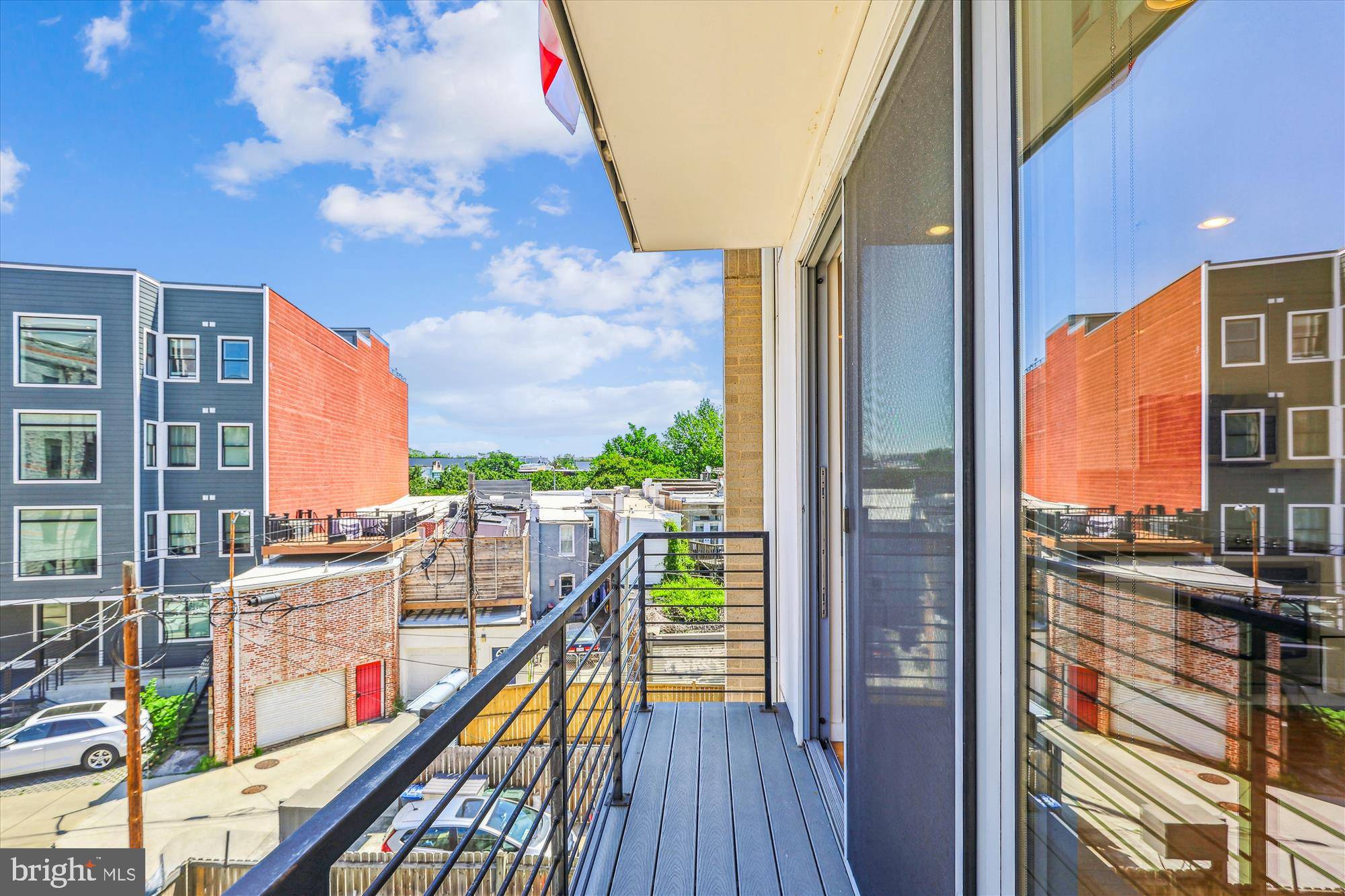 Washington, DC 20001,435 R ST NW #306