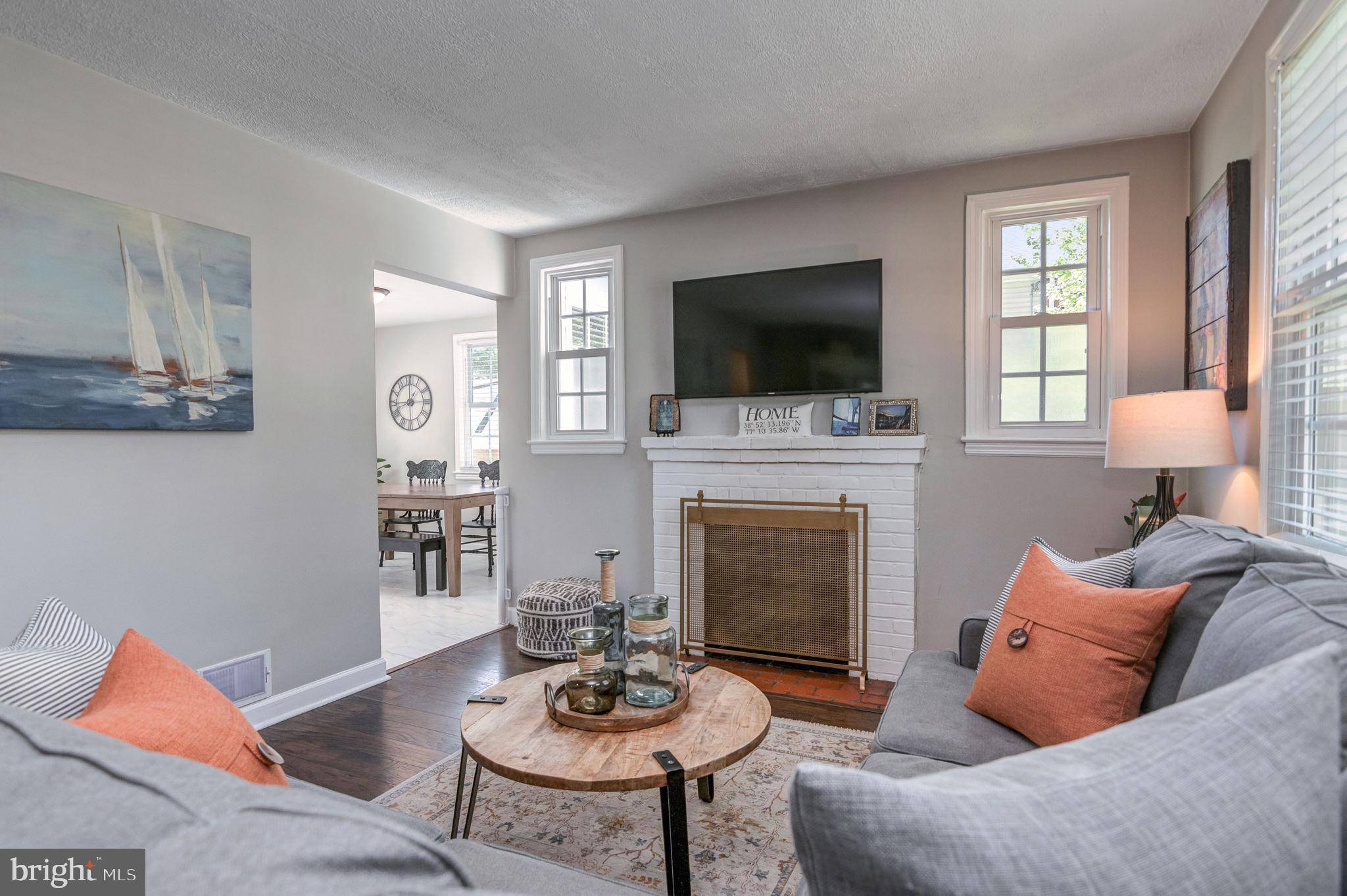 Falls Church, VA 22042,6711 FARRAGUT AVE
