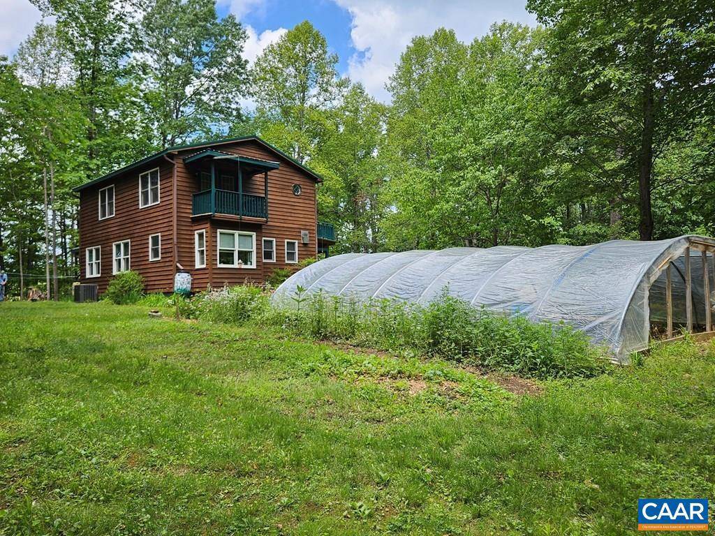 Dillwyn, VA 23936,419 CAMDEN ST