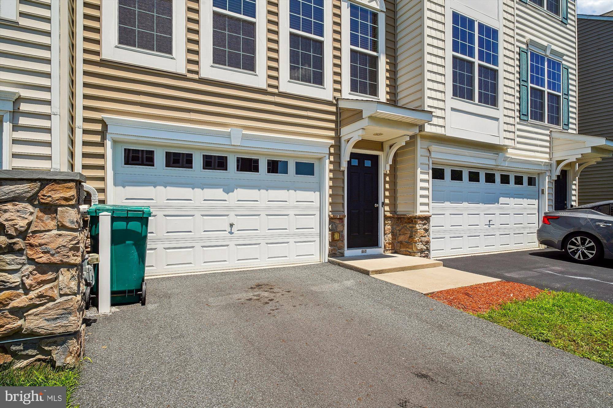 Townsend, DE 19734,660 COURTLY RD