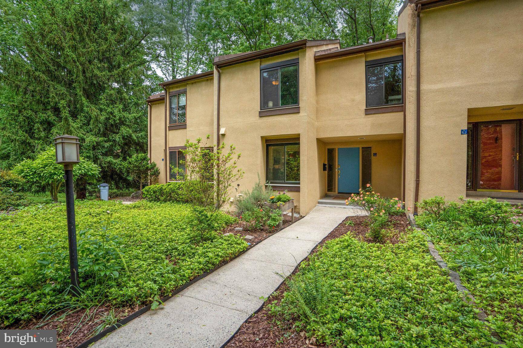 Reston, VA 20191,2354 SOFT WIND CT