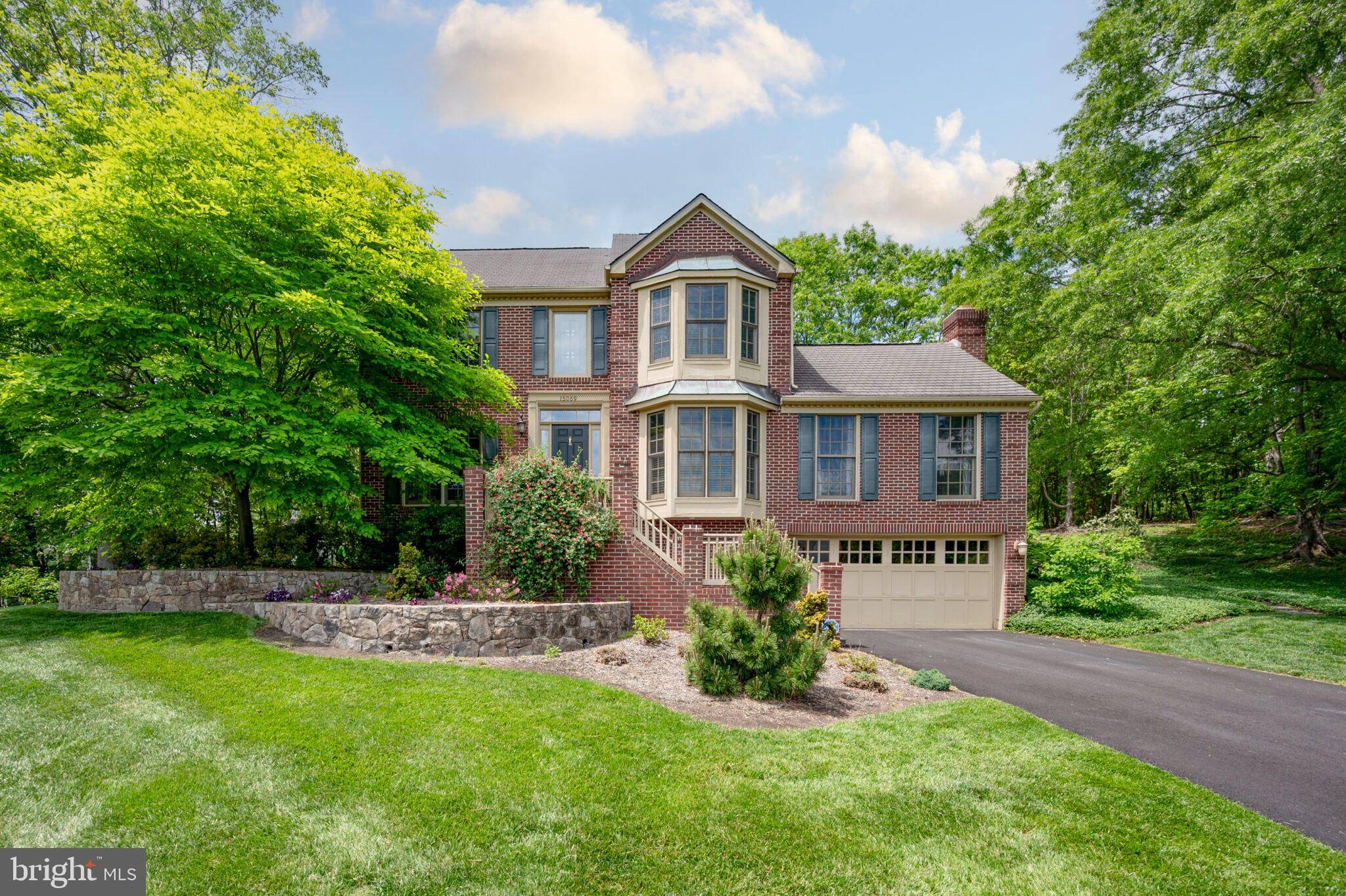 Centreville, VA 20121,15069 BROWN POST LN