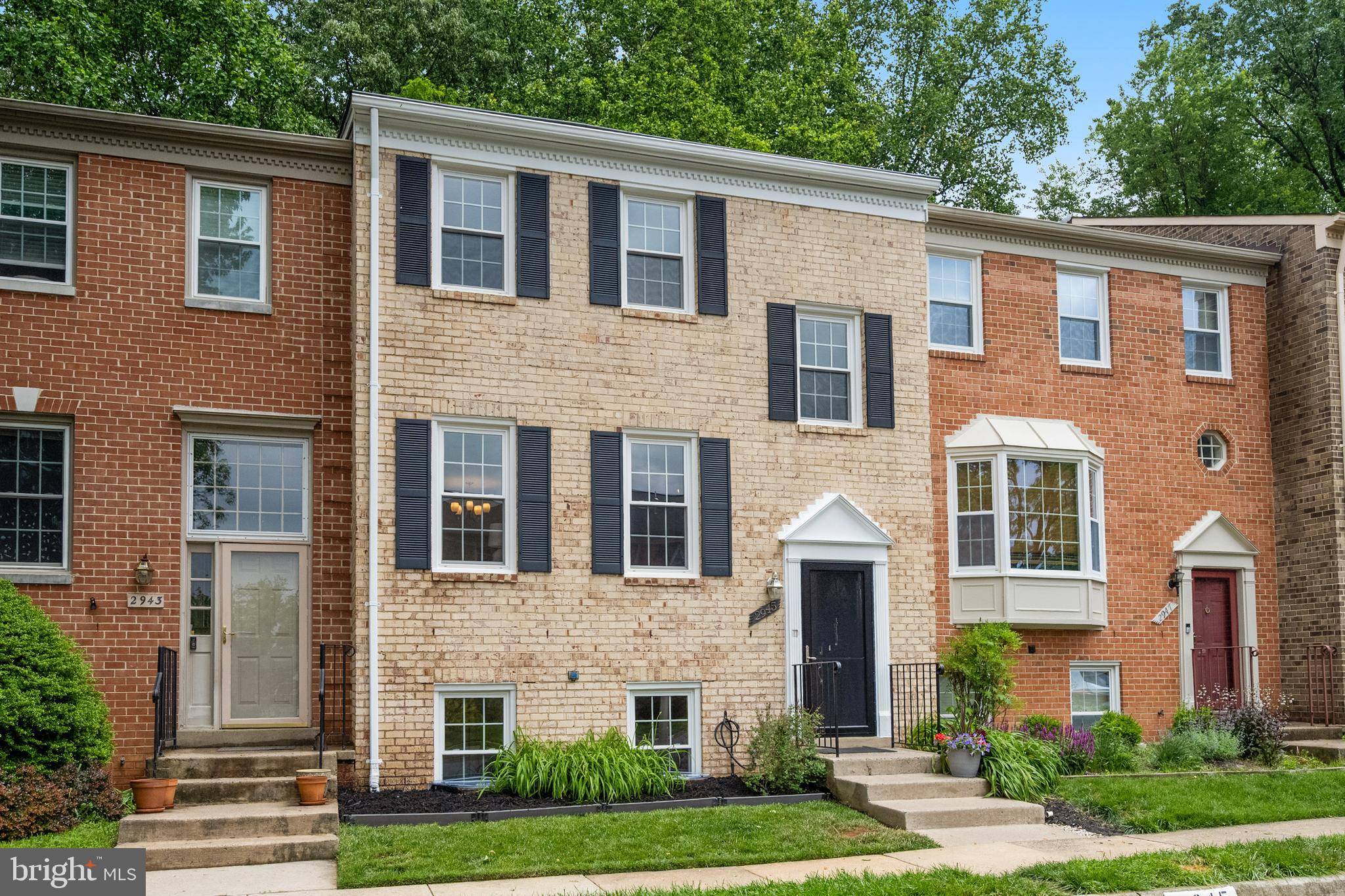 Vienna, VA 22181,2945 WATERFORD CT