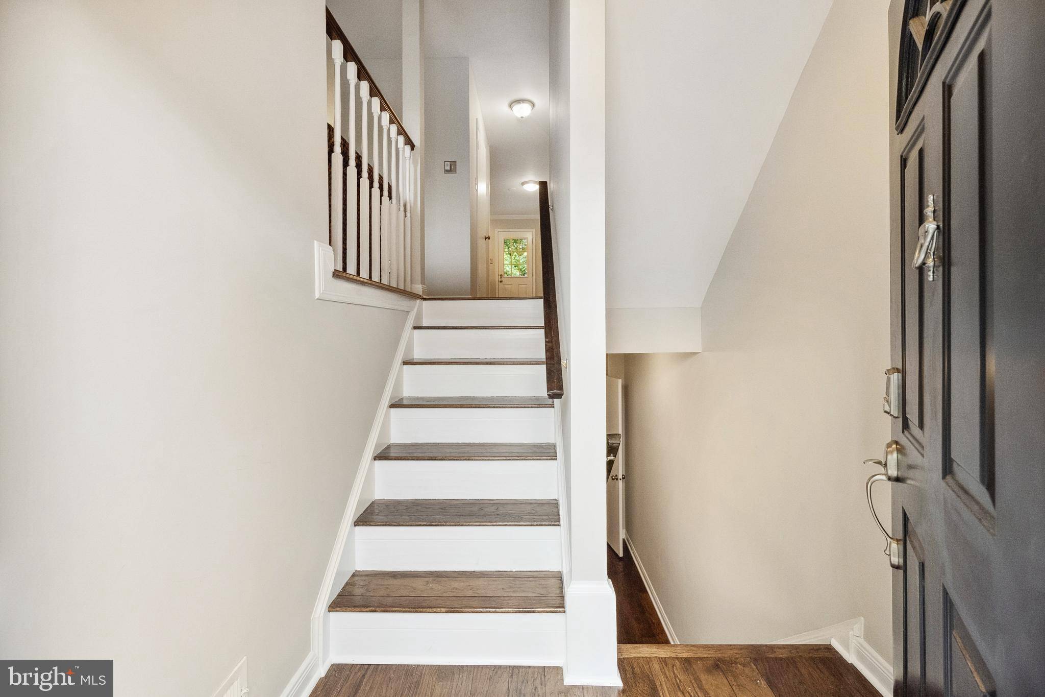 Vienna, VA 22181,2945 WATERFORD CT