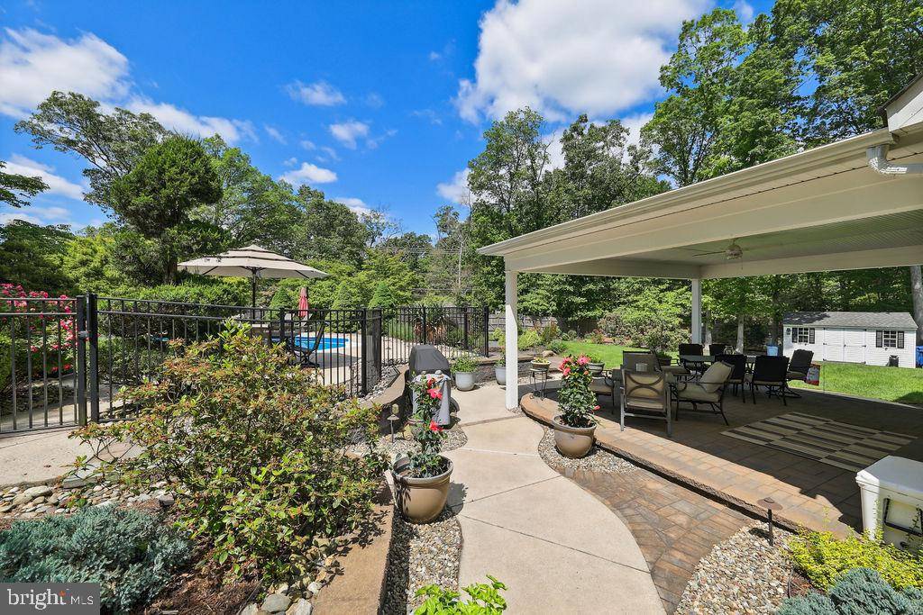 Shamong, NJ 08088,124 STRAWBERRY DR