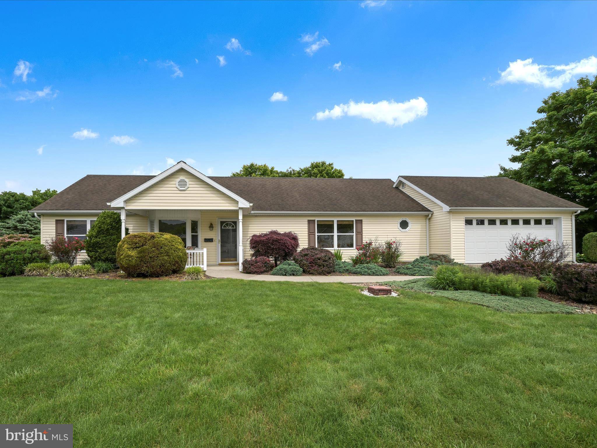 Pine Grove, PA 17963,13 LENAPE CT