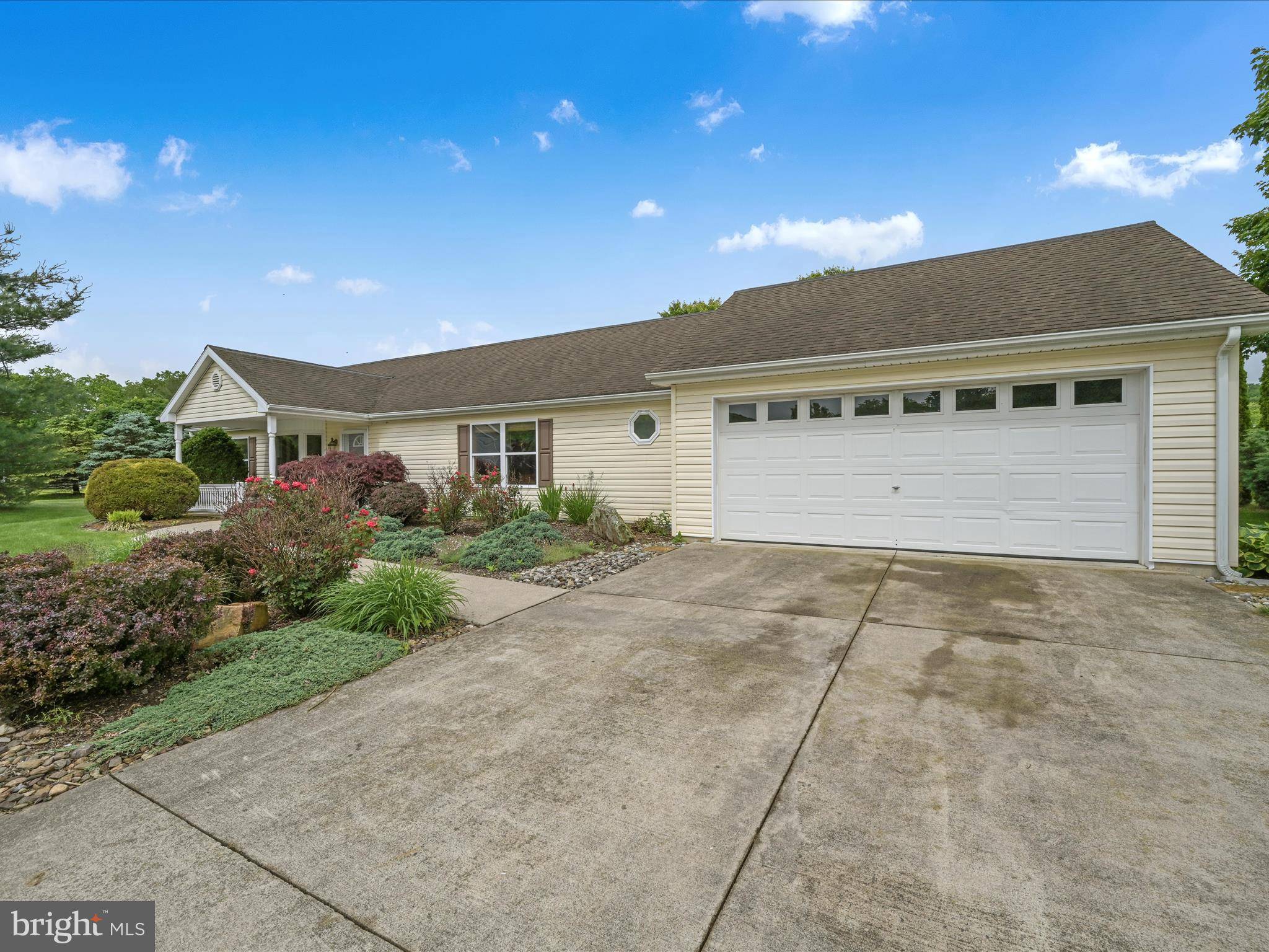 Pine Grove, PA 17963,13 LENAPE CT
